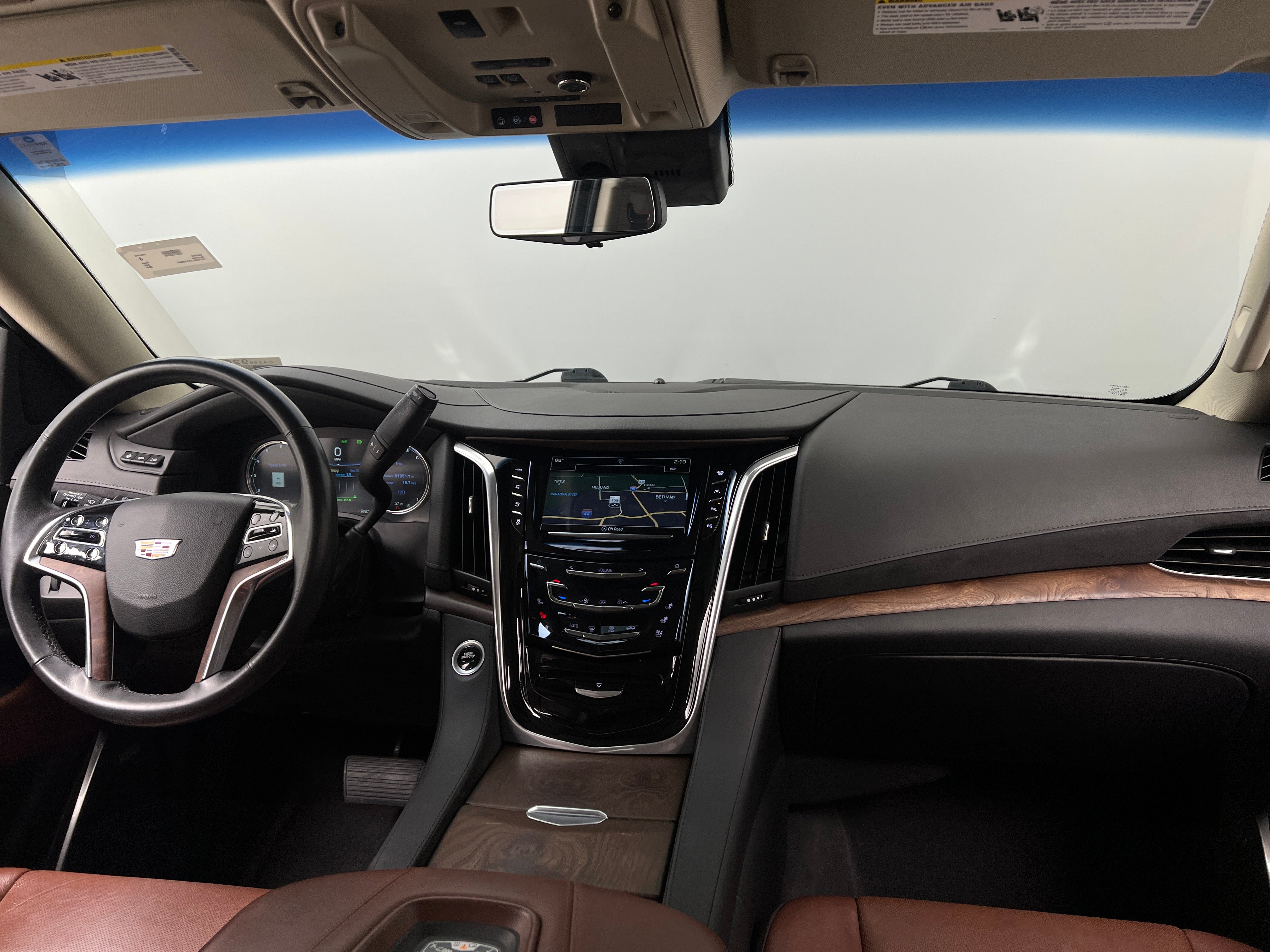 2020 Cadillac Escalade Premium Luxury 2