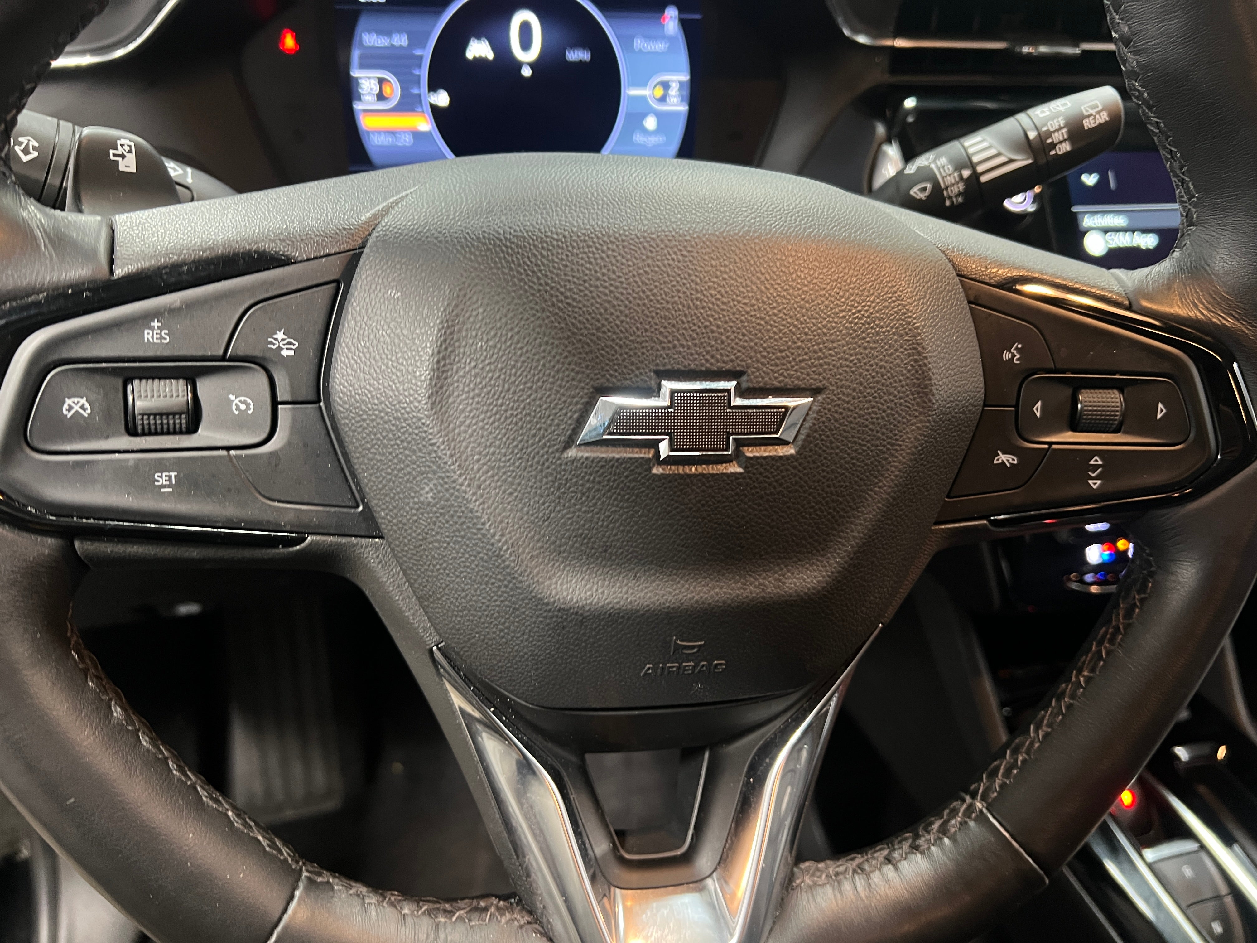 2023 Chevrolet Bolt EUV LT 4