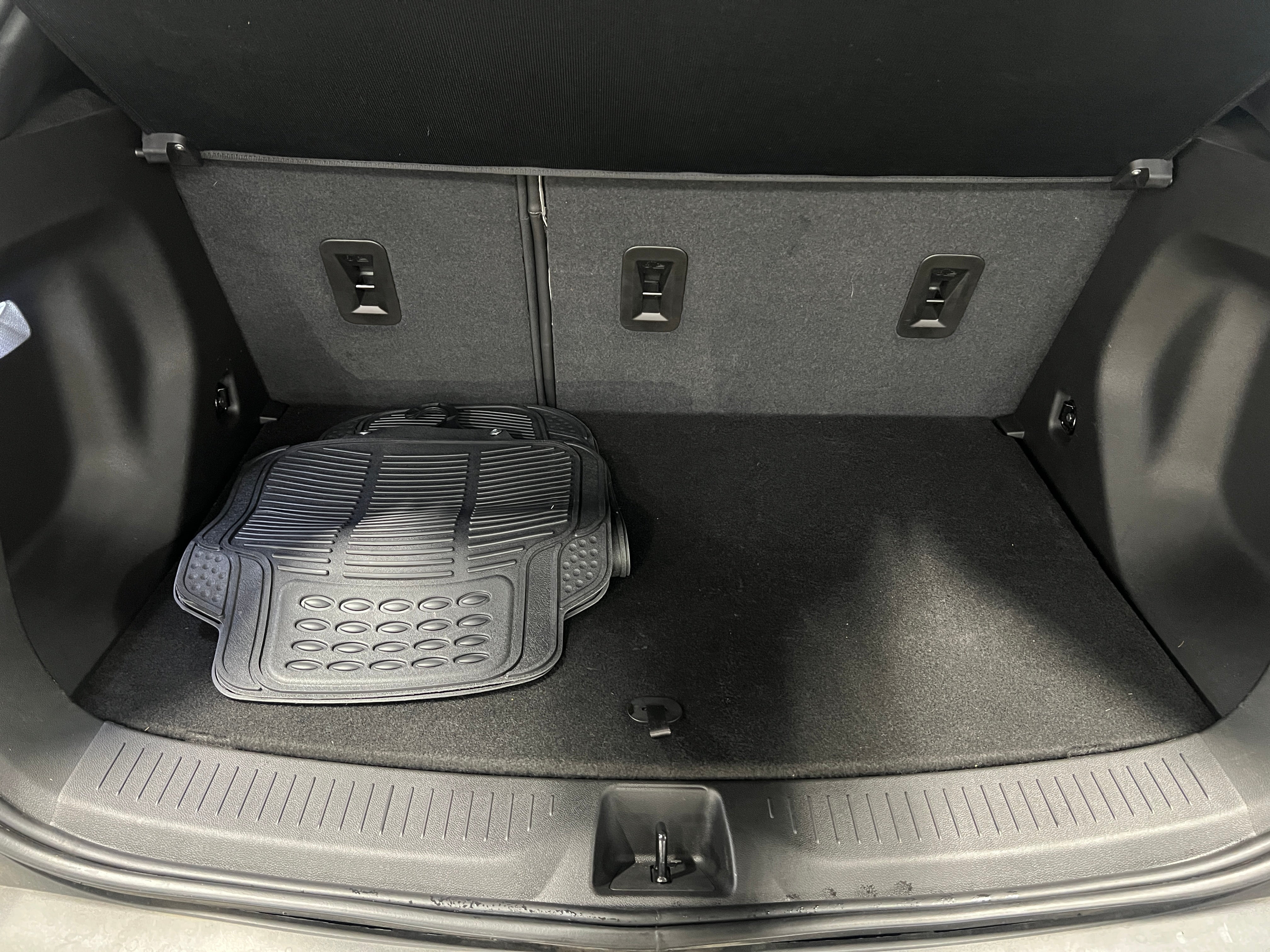 2023 Chevrolet Bolt EUV LT 6