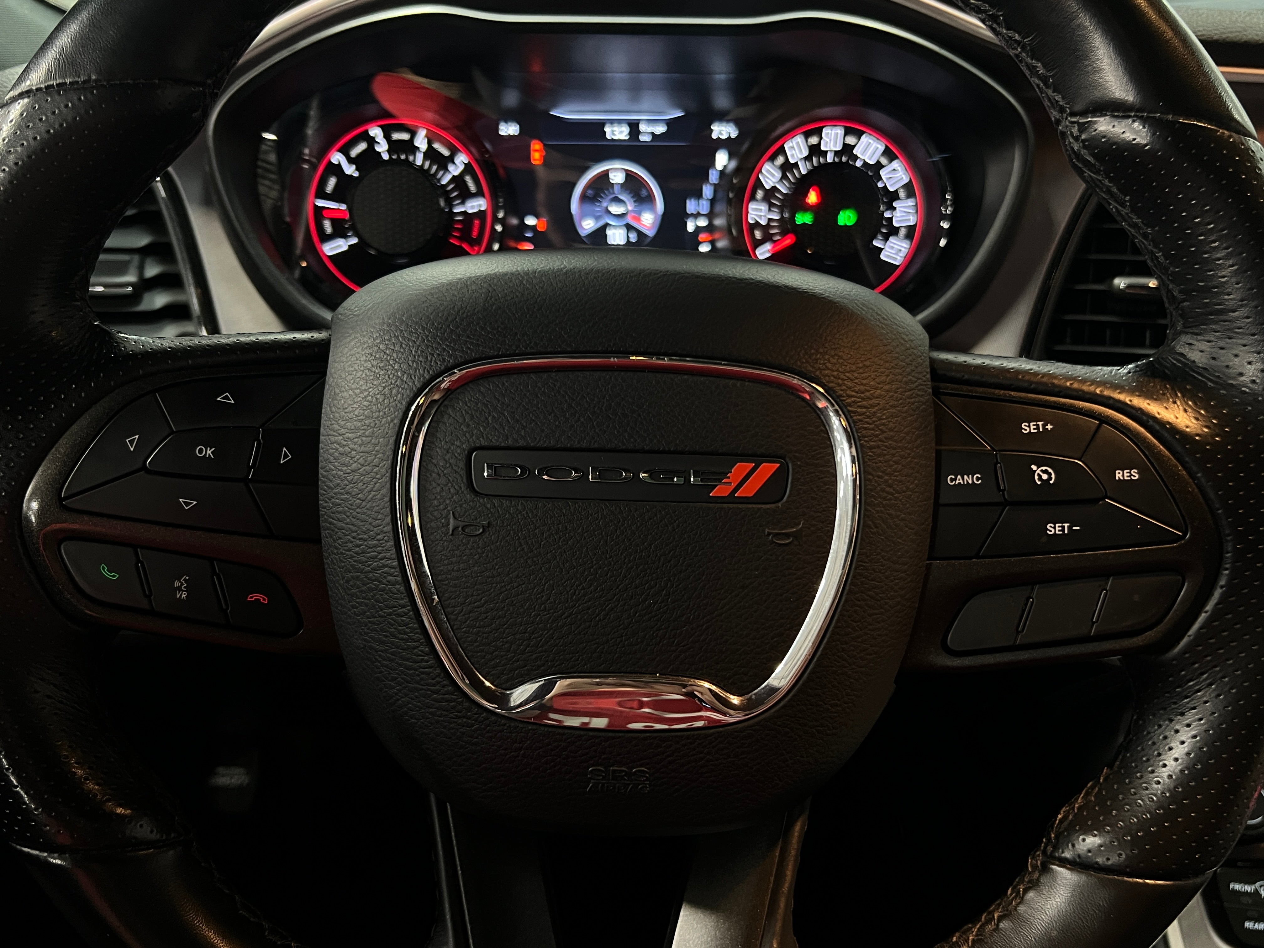 2021 Dodge Challenger SXT 4