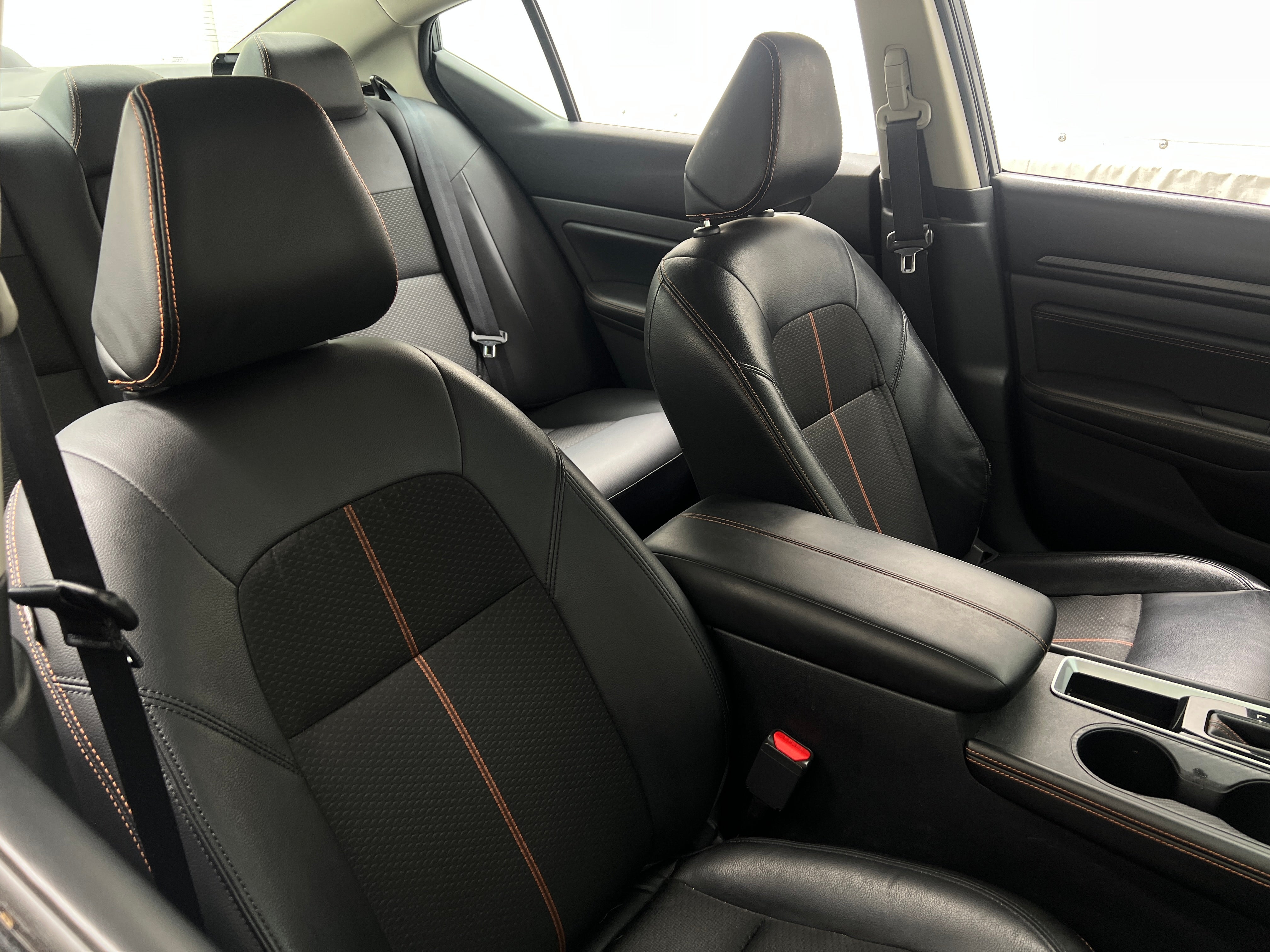 2020 Nissan Altima SR 2