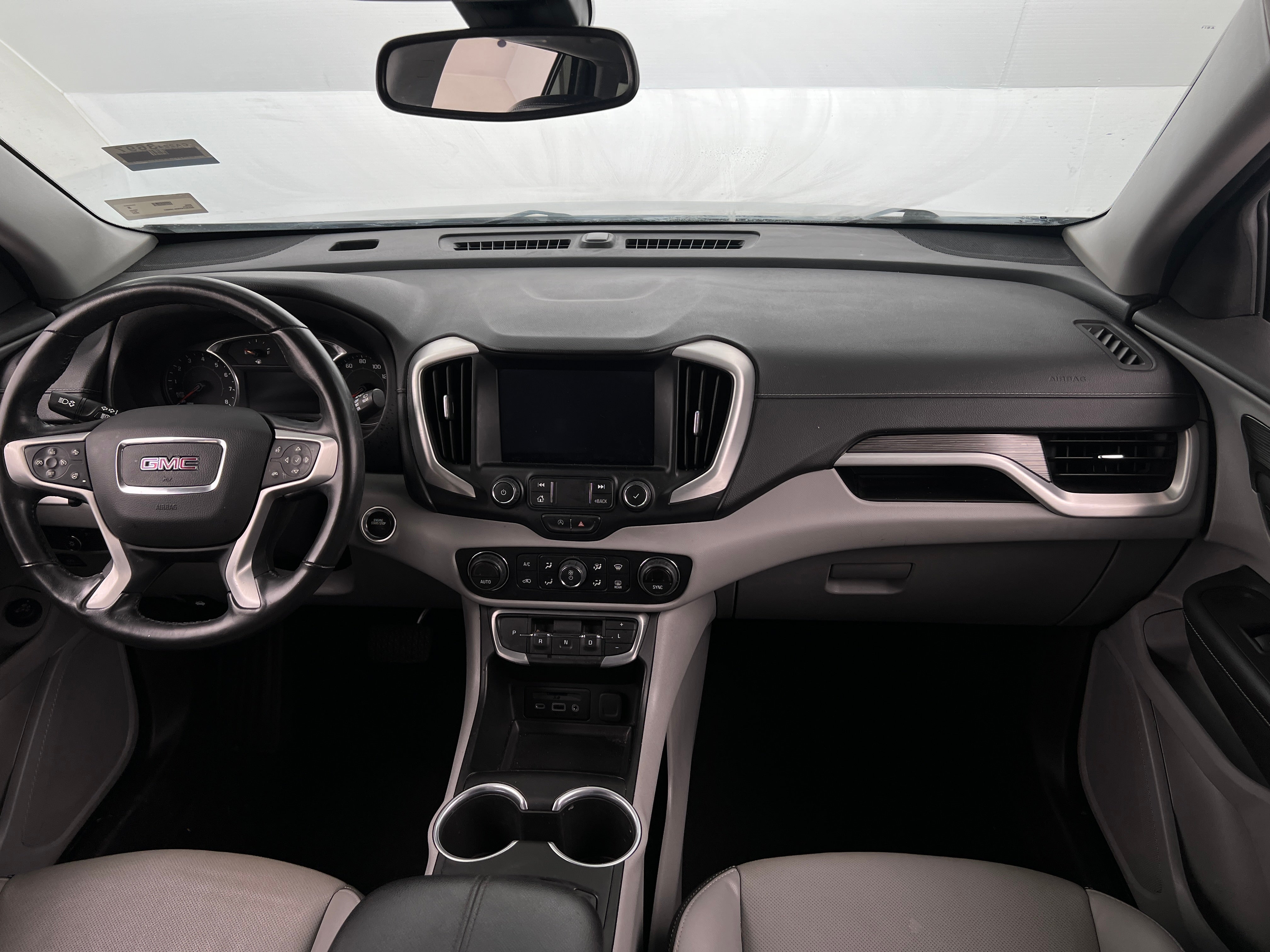 2022 GMC Terrain SLT 2