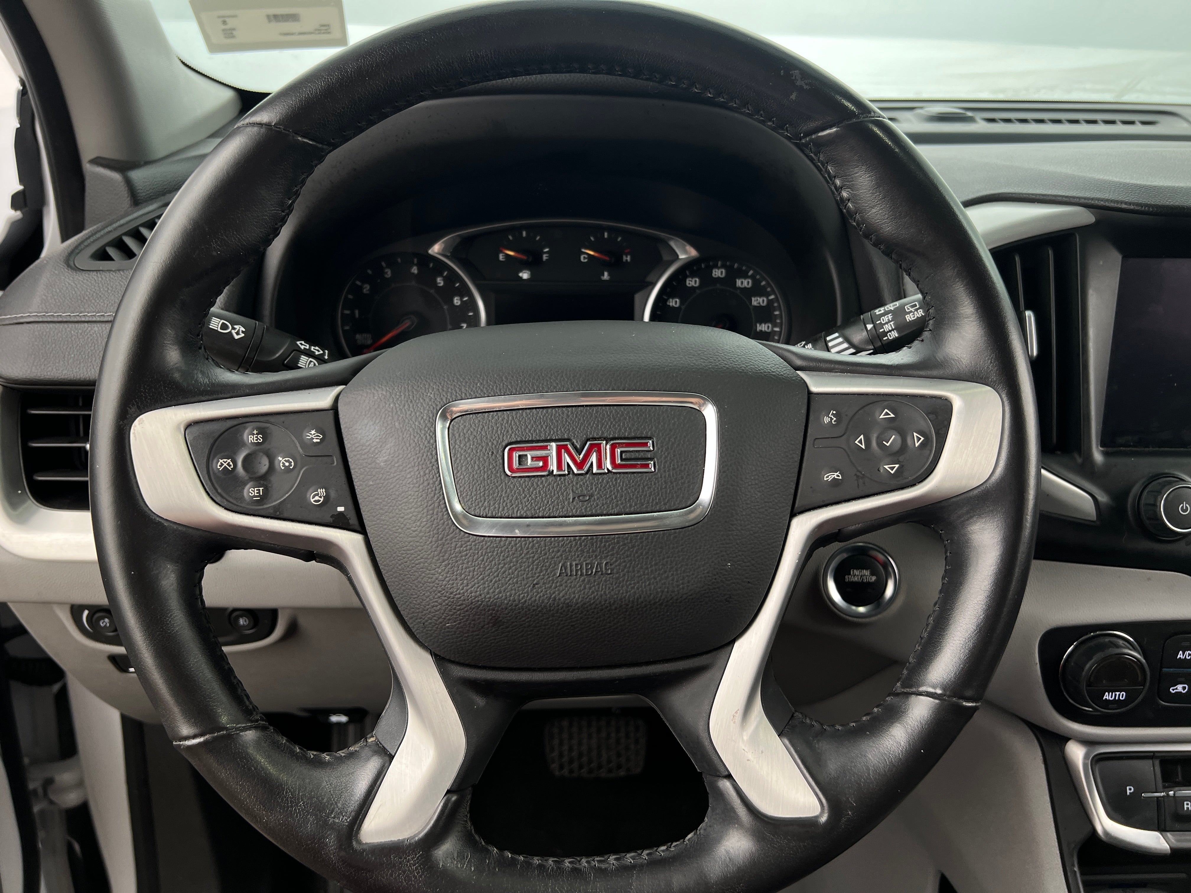 2022 GMC Terrain SLT 4