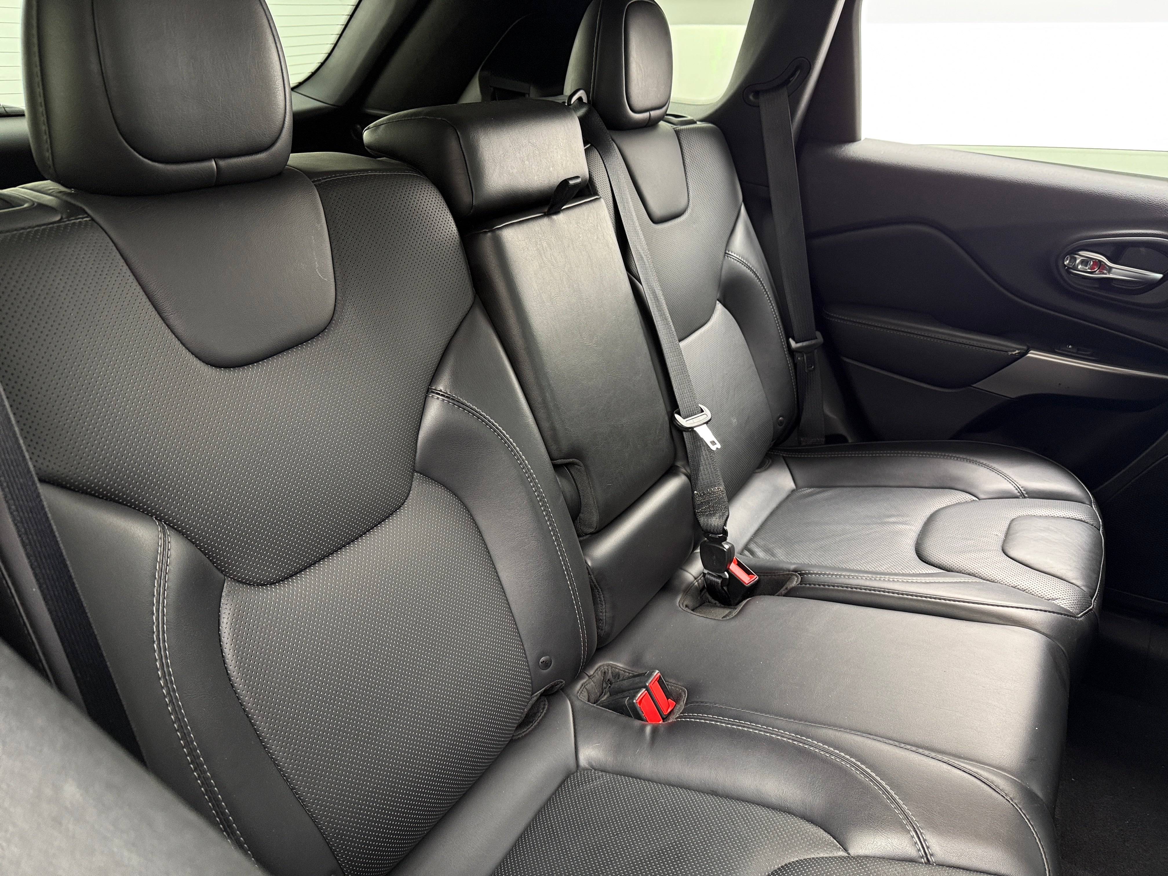 2019 Jeep Cherokee Limited Edition 5