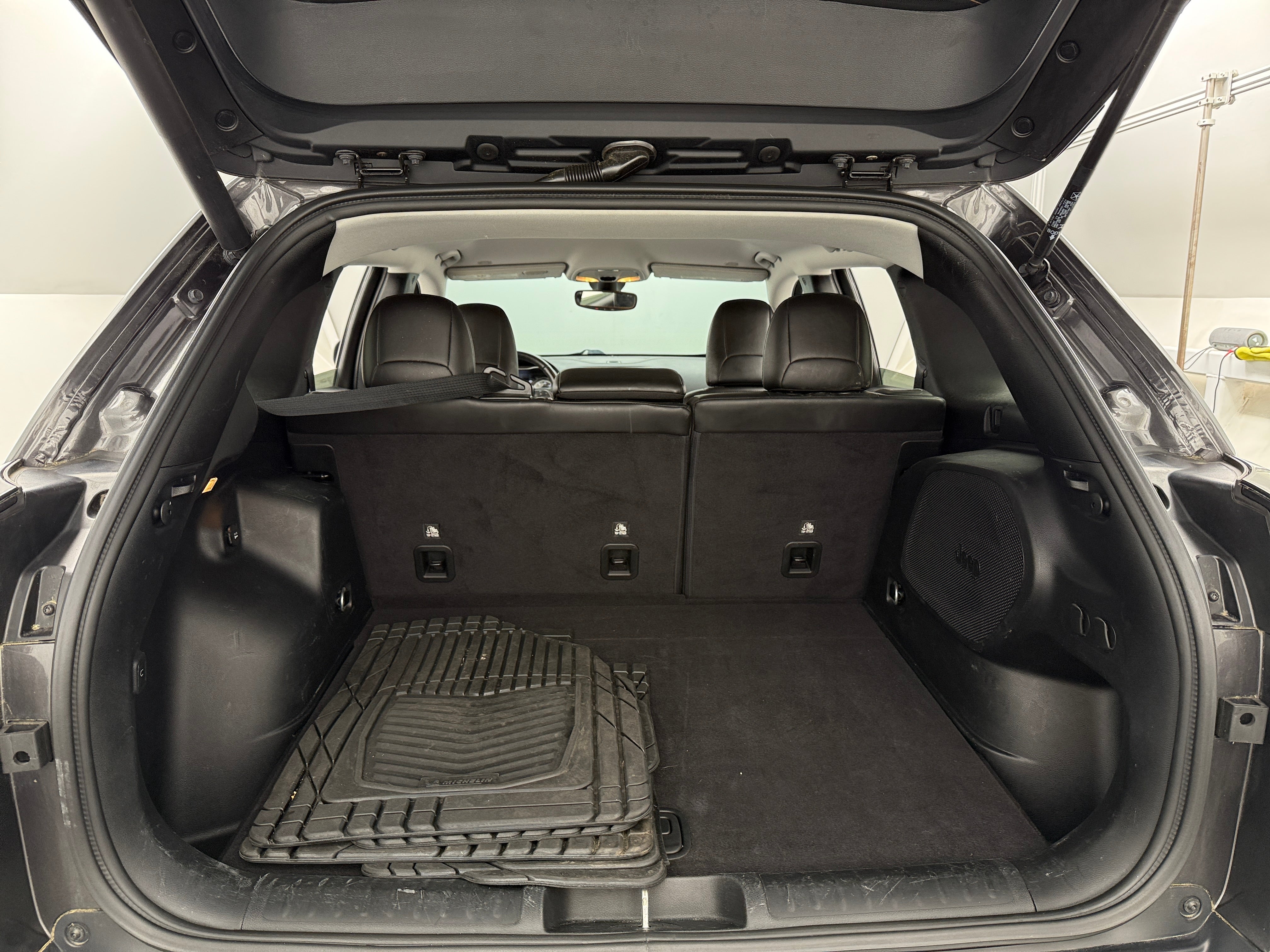 2019 Jeep Cherokee Limited Edition 6