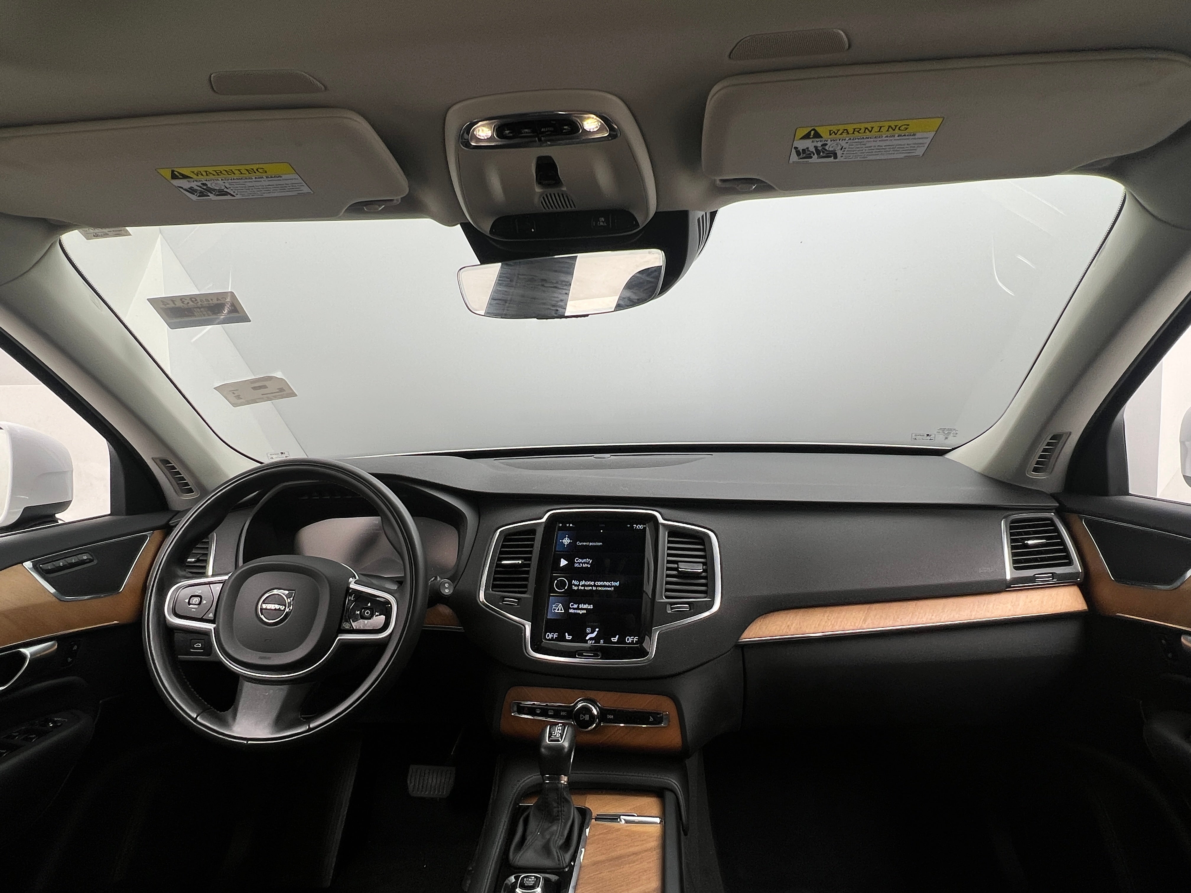 2021 Volvo XC90 T6 Momentum 2