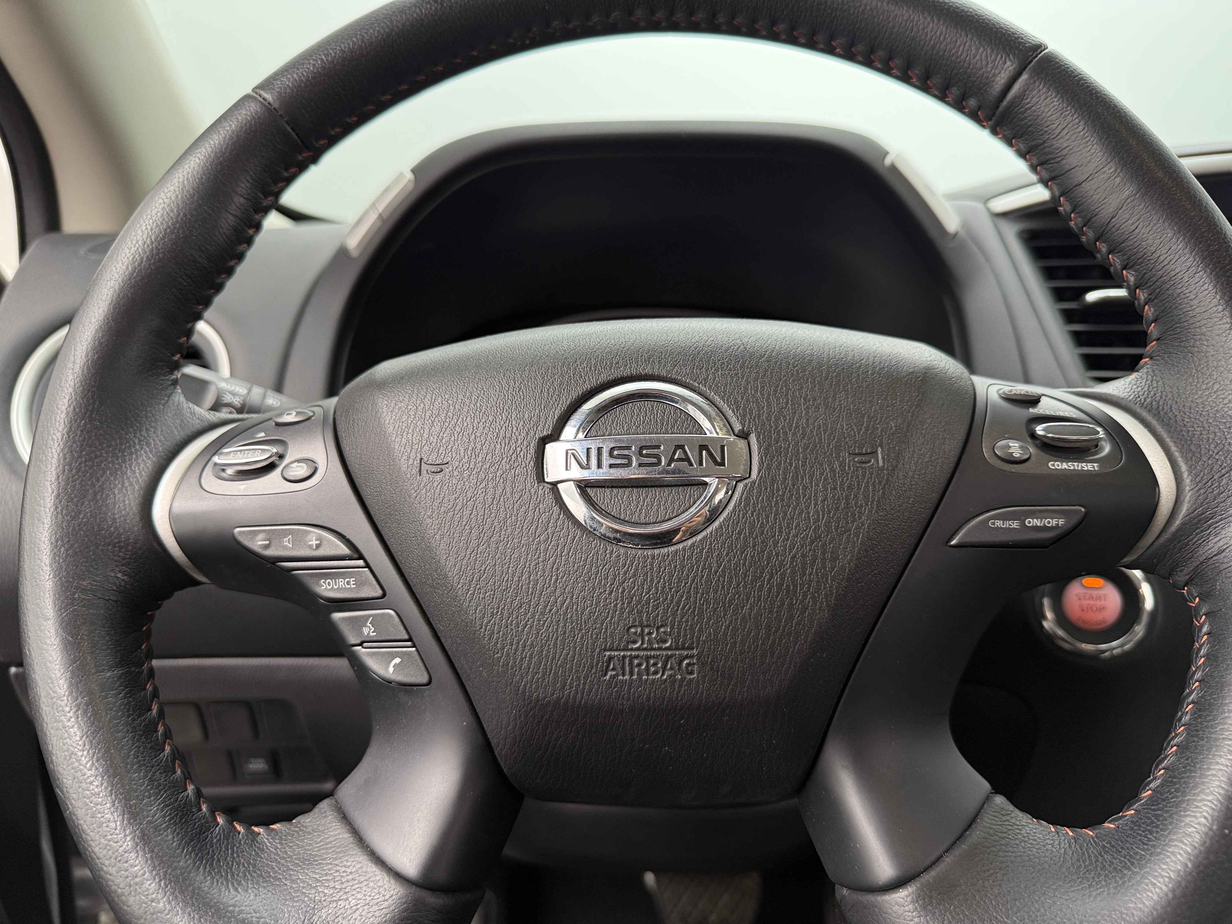 2020 Nissan Pathfinder SV 5