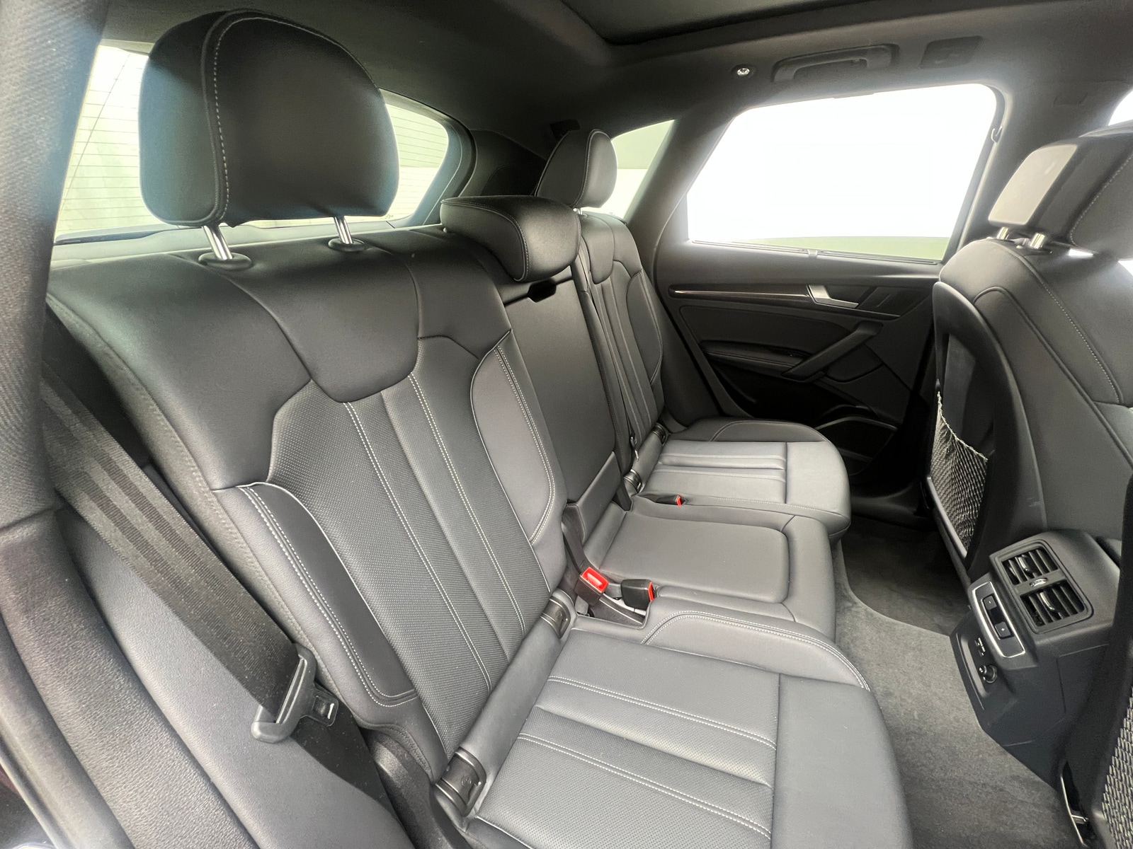 Thumbnail: 2023 Audi SQ5 - 5