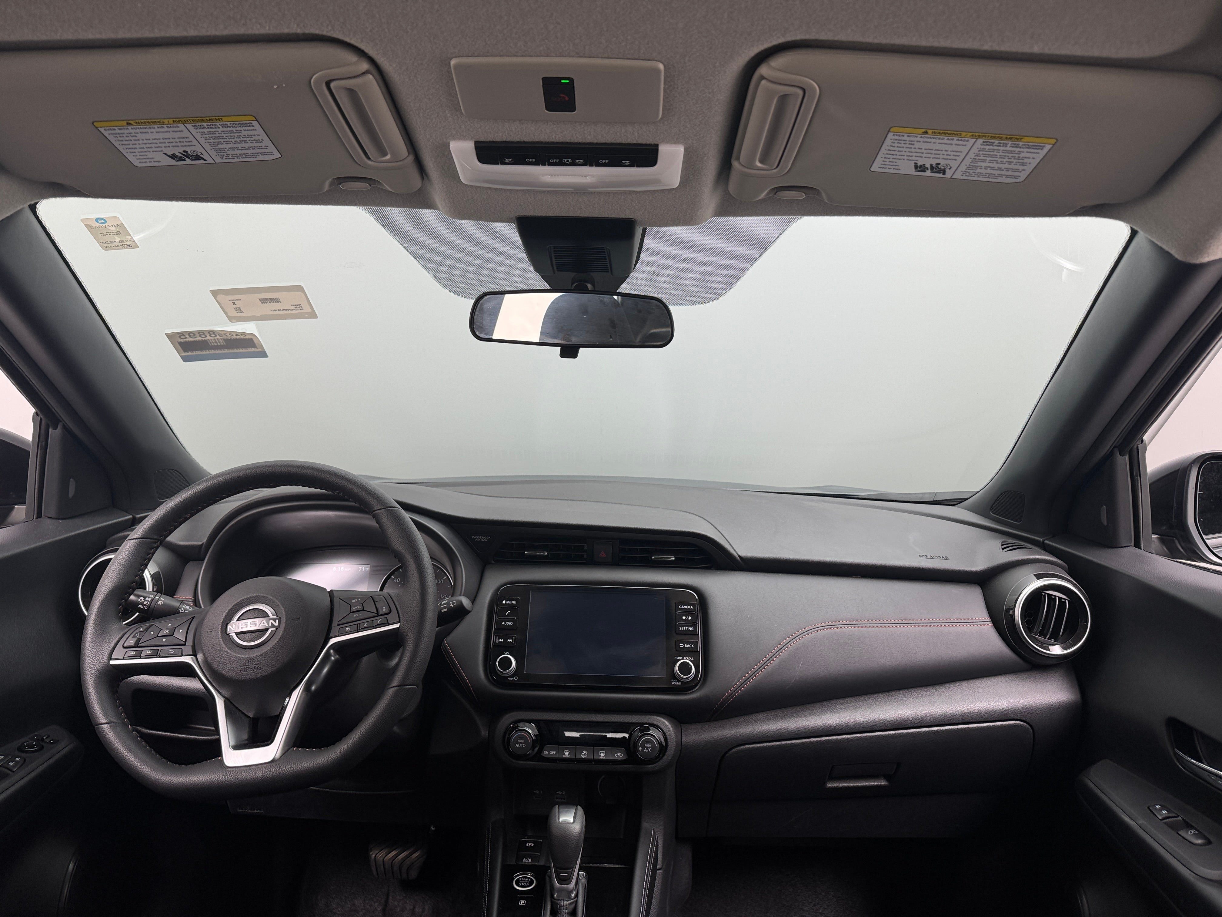 2024 Nissan Kicks SR 3