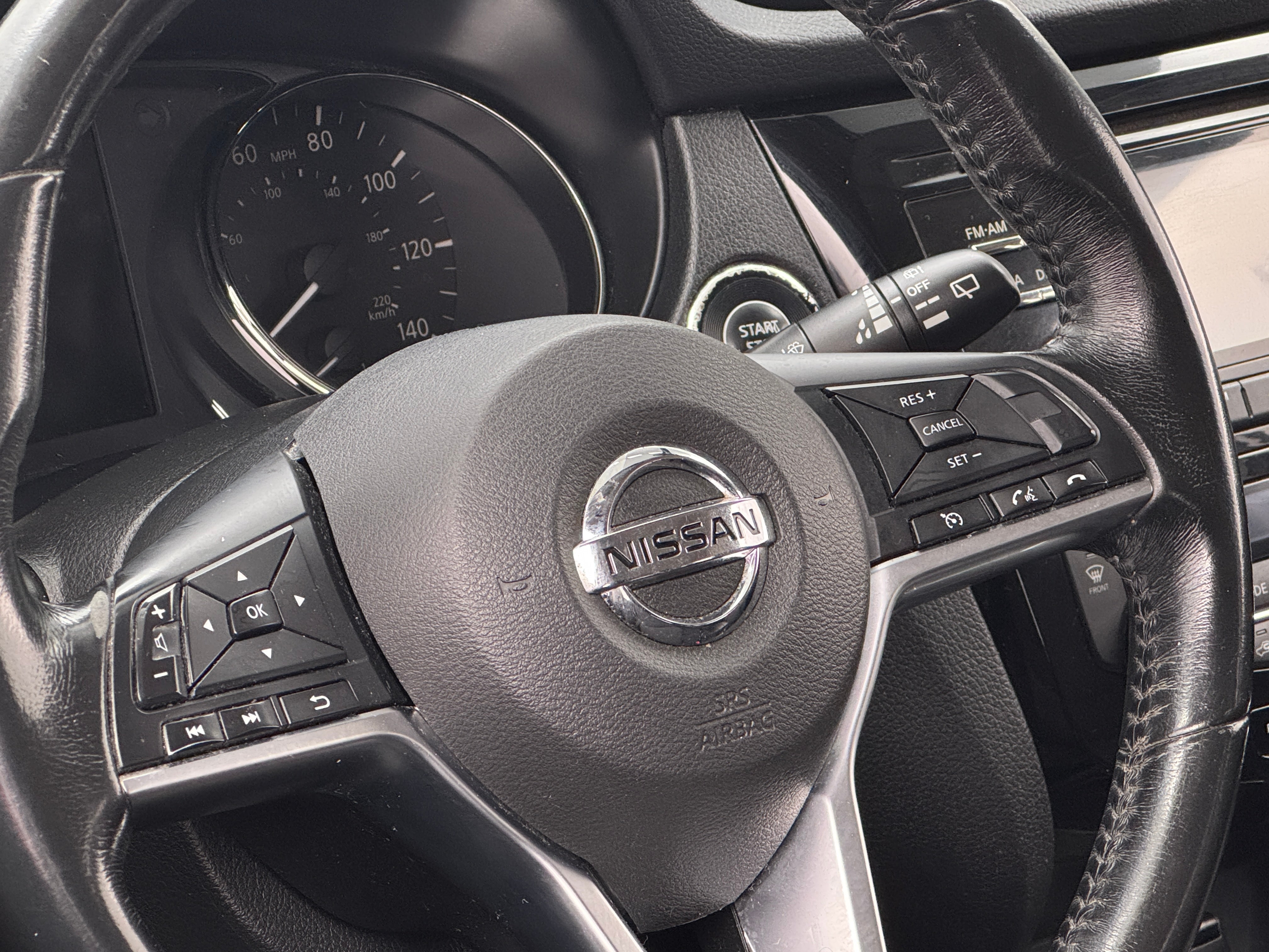 2017 Nissan Rogue SV 5