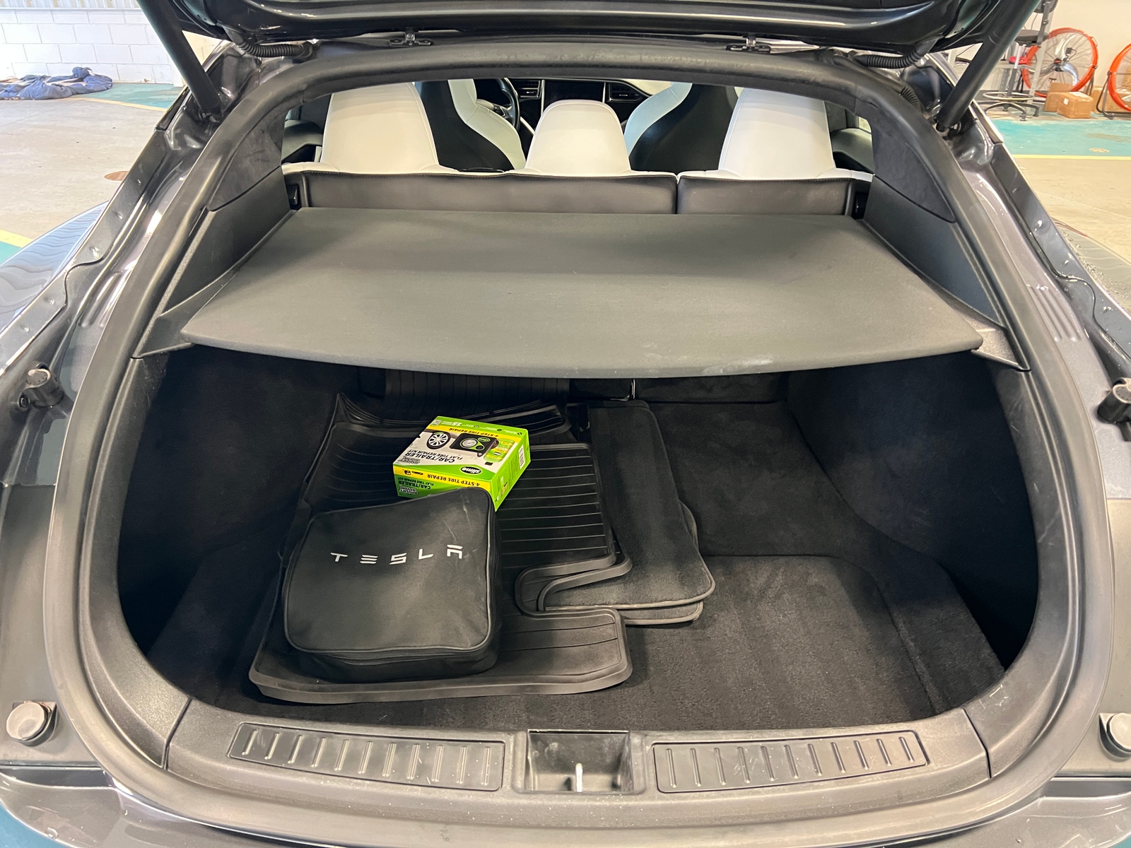 Thumbnail: 2018 Tesla Model S - 6
