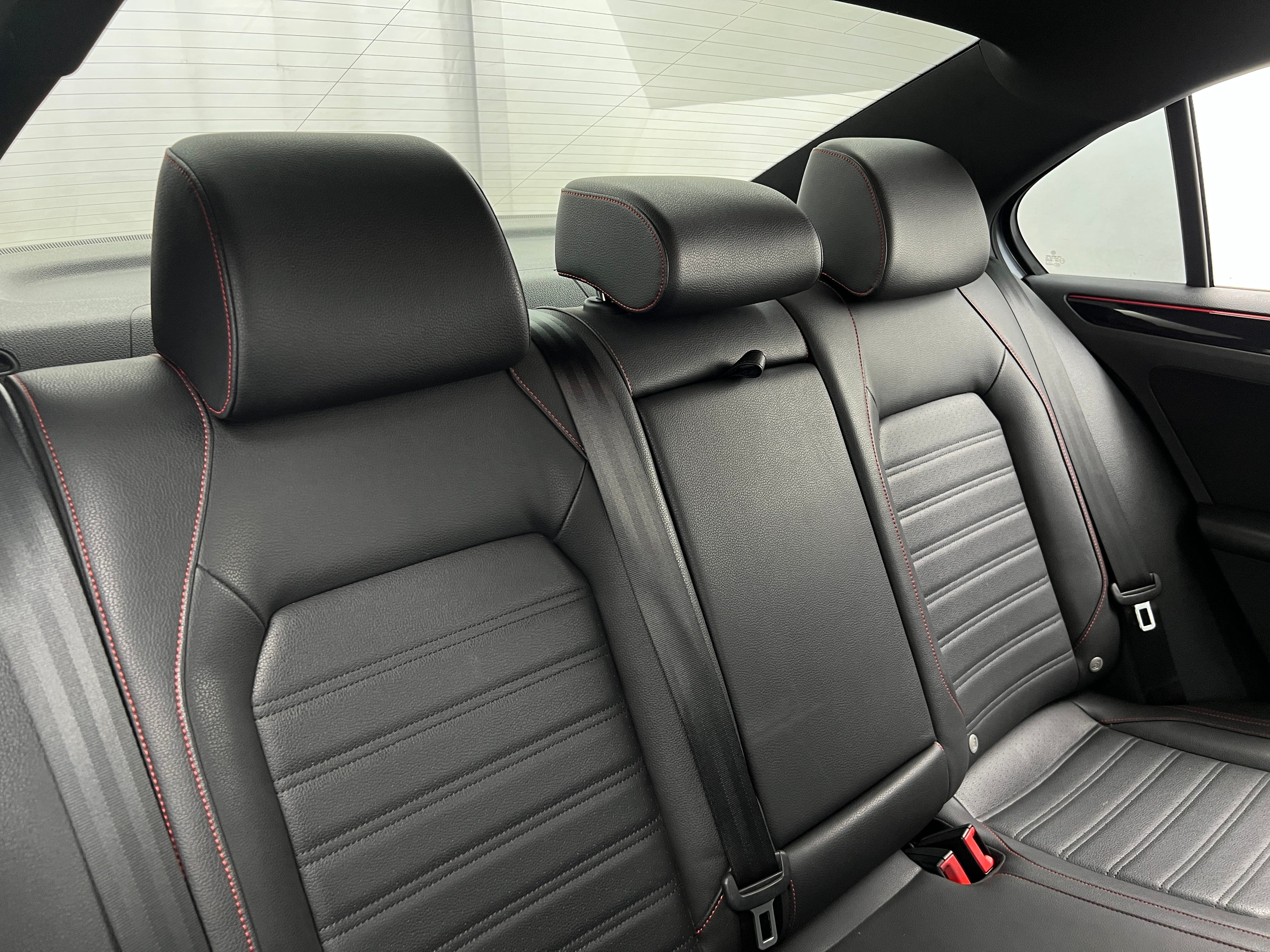 2017 Volkswagen Jetta GLI 5
