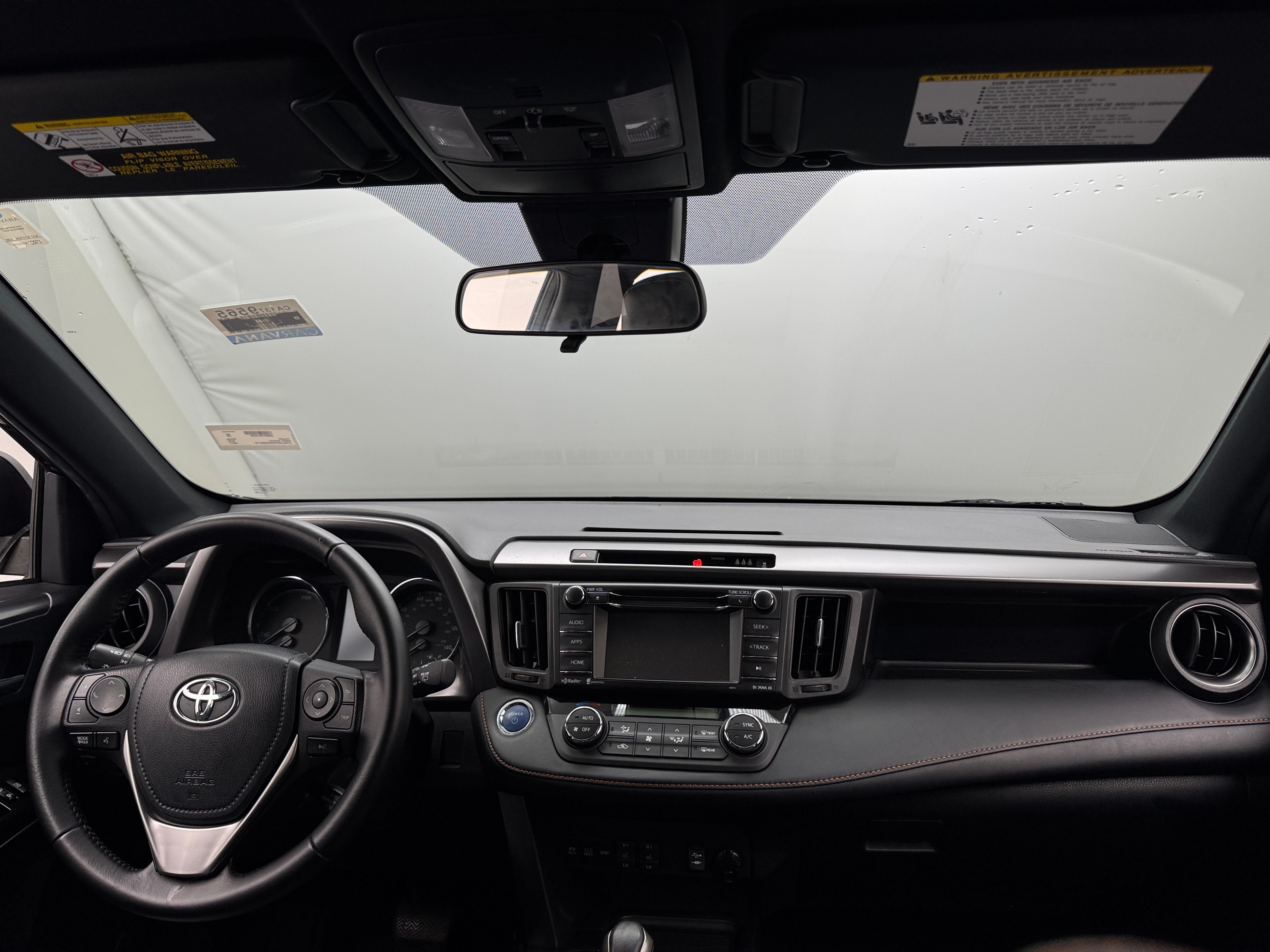 2017 Toyota RAV4 SE 2