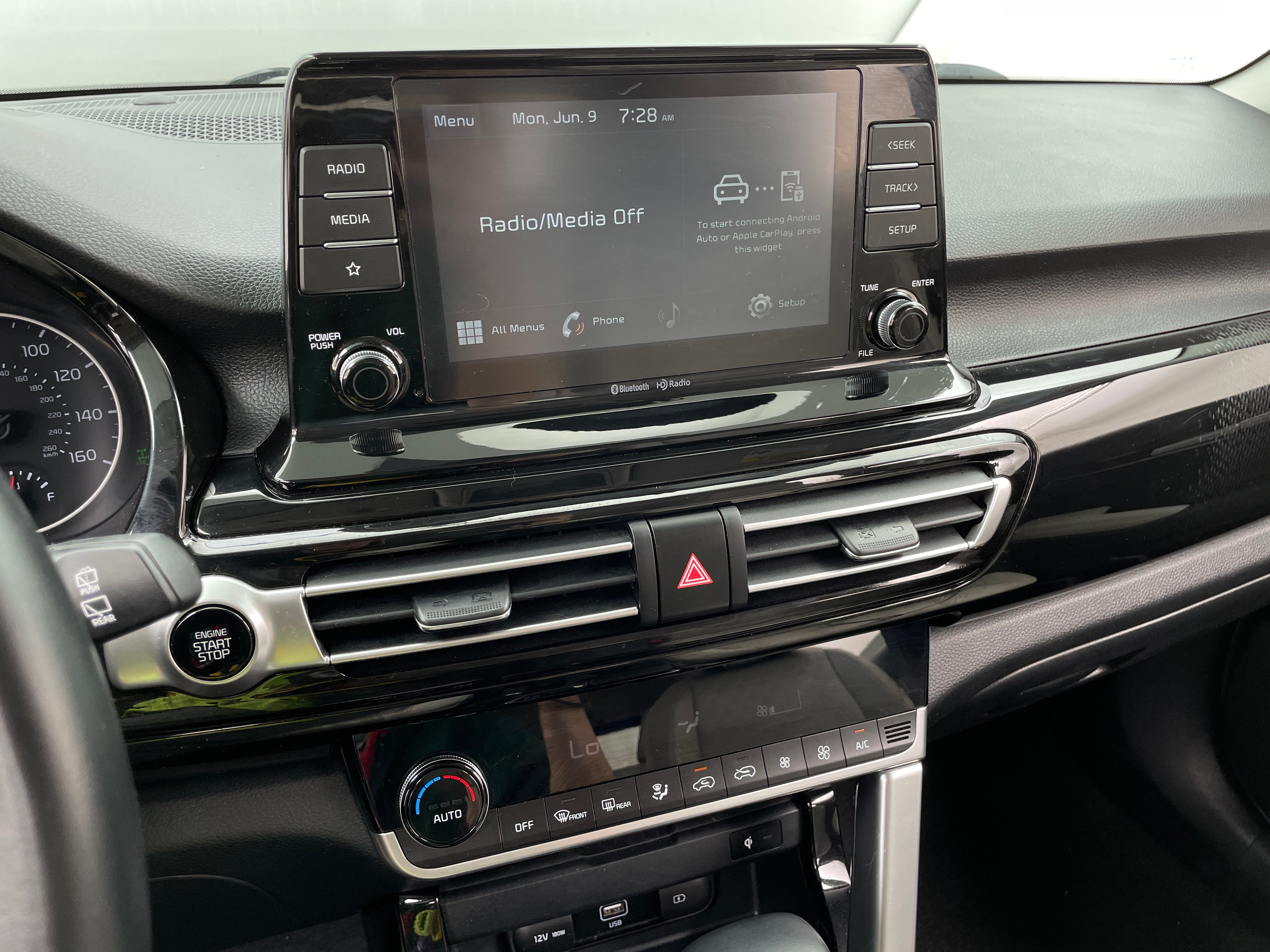 2021 Kia Seltos EX 3