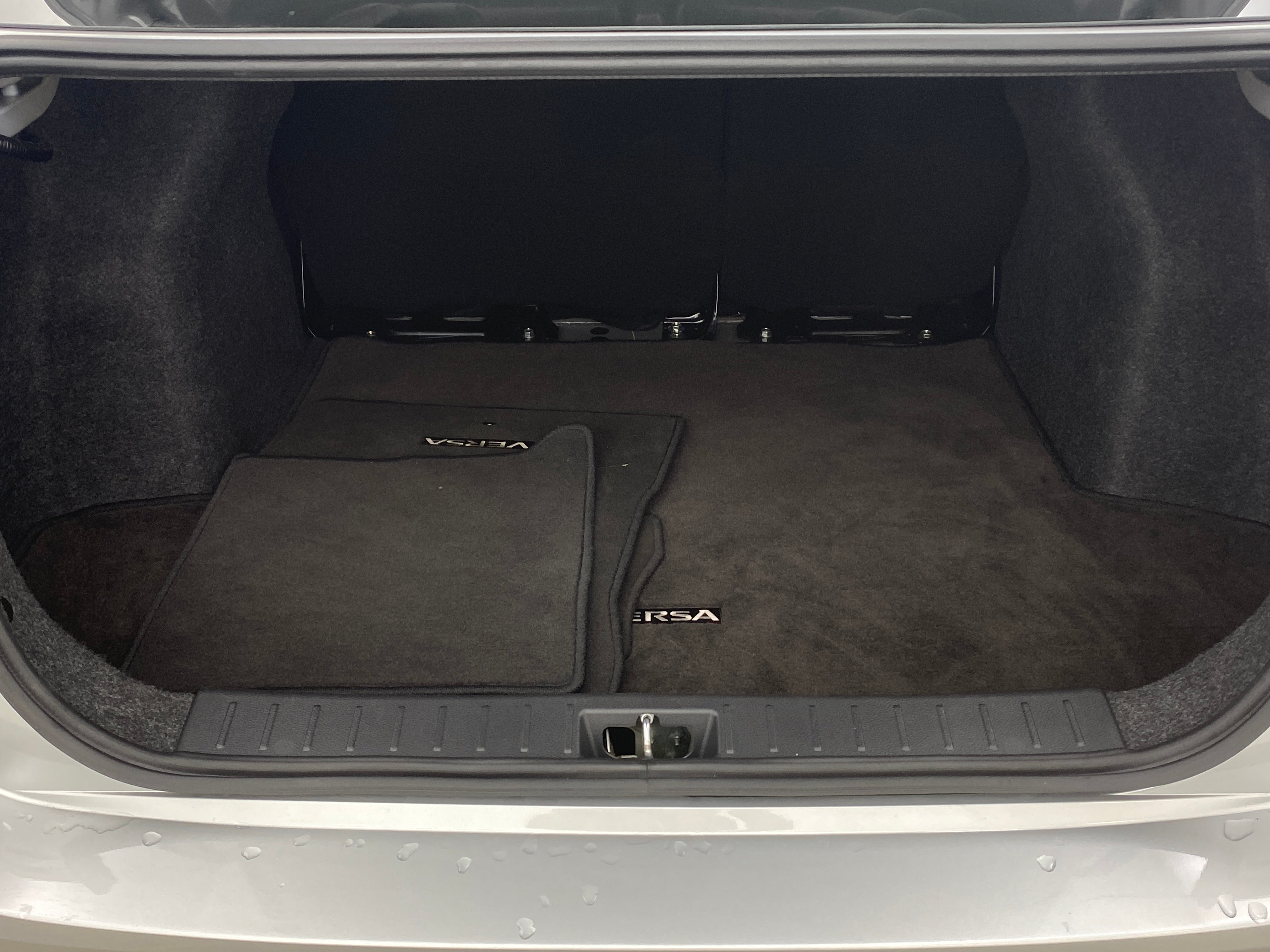 2024 Nissan Versa SR 7