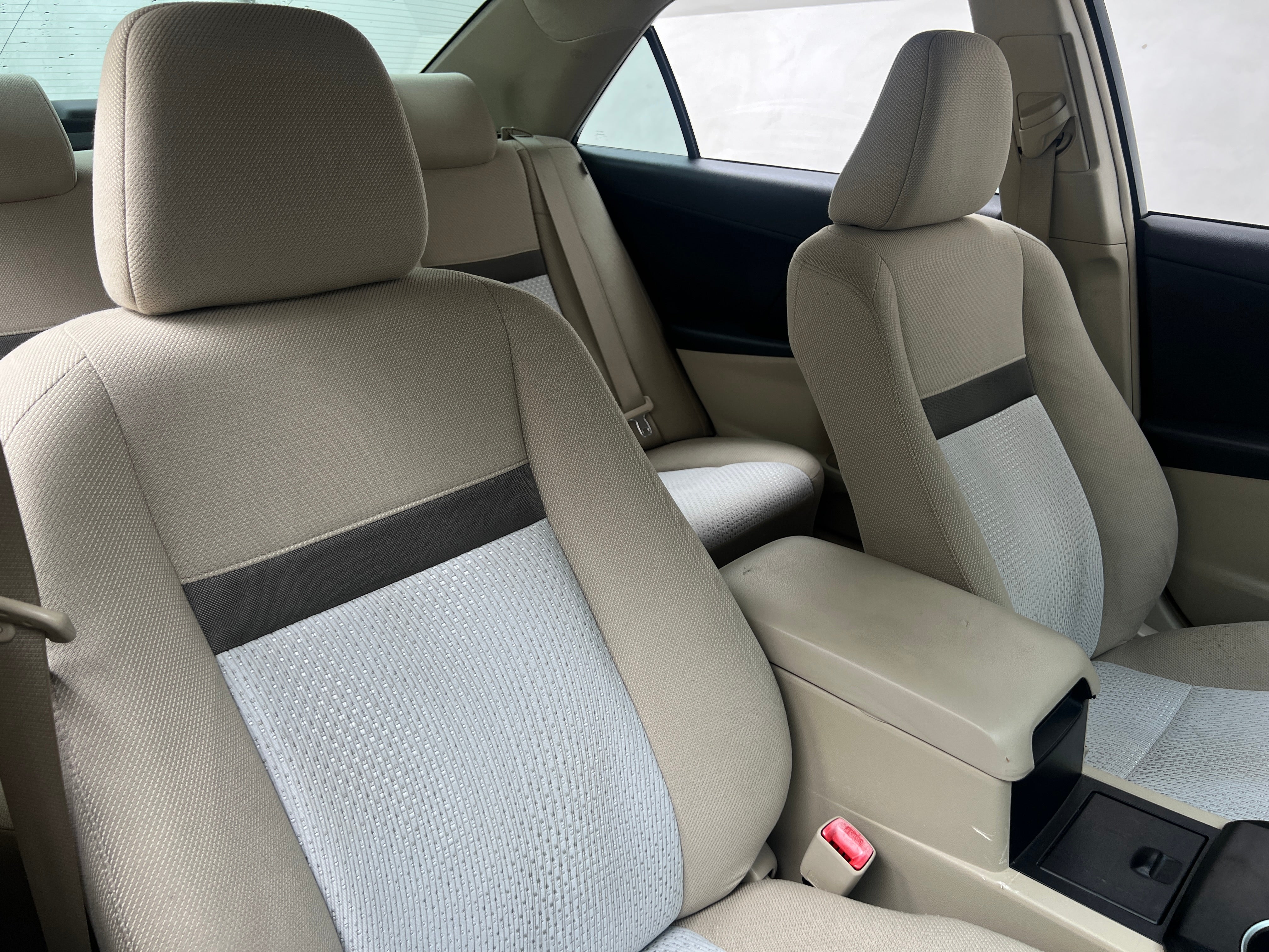 2012 Toyota Camry LE 2