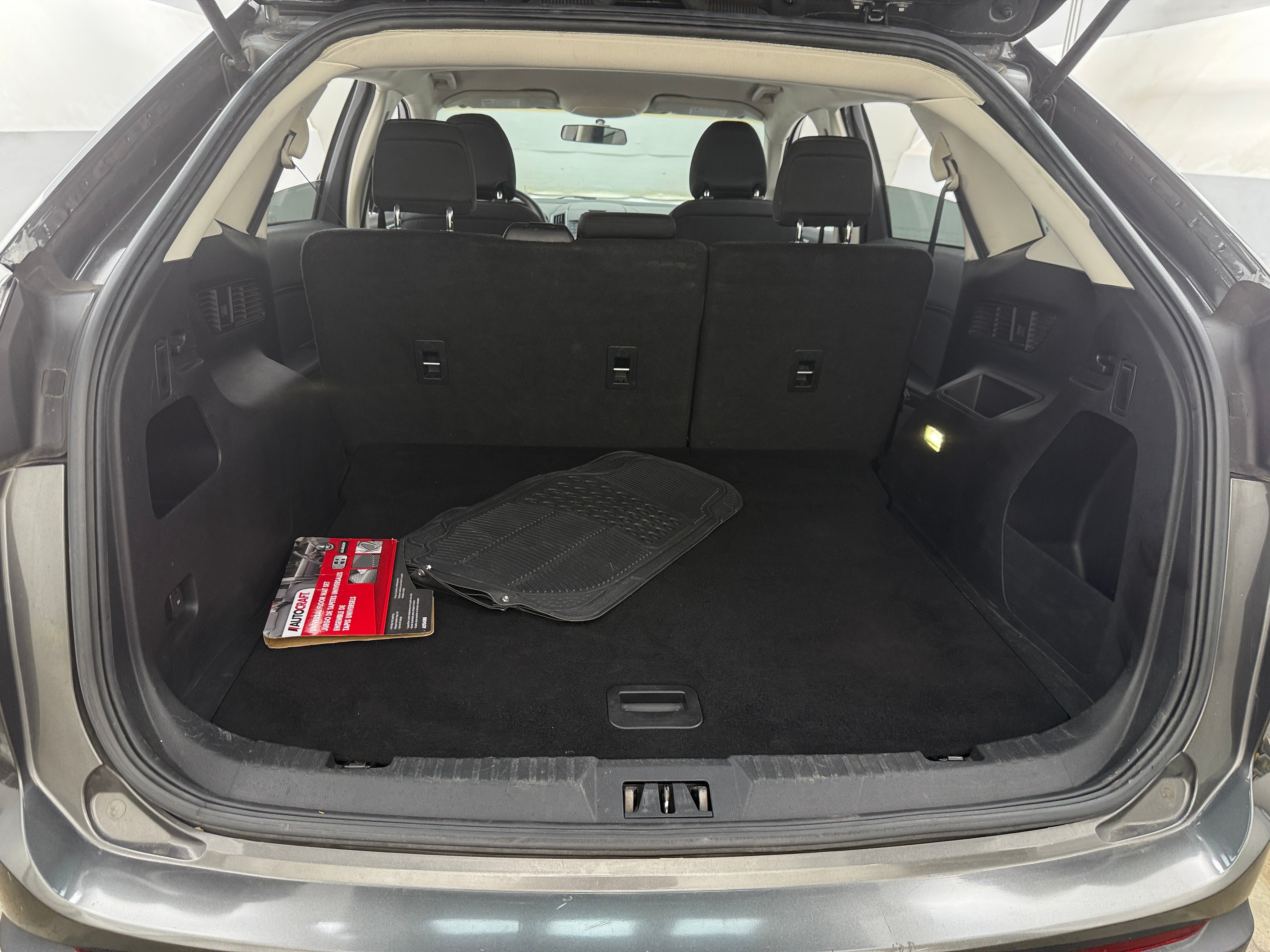 2016 Ford Edge SE 7