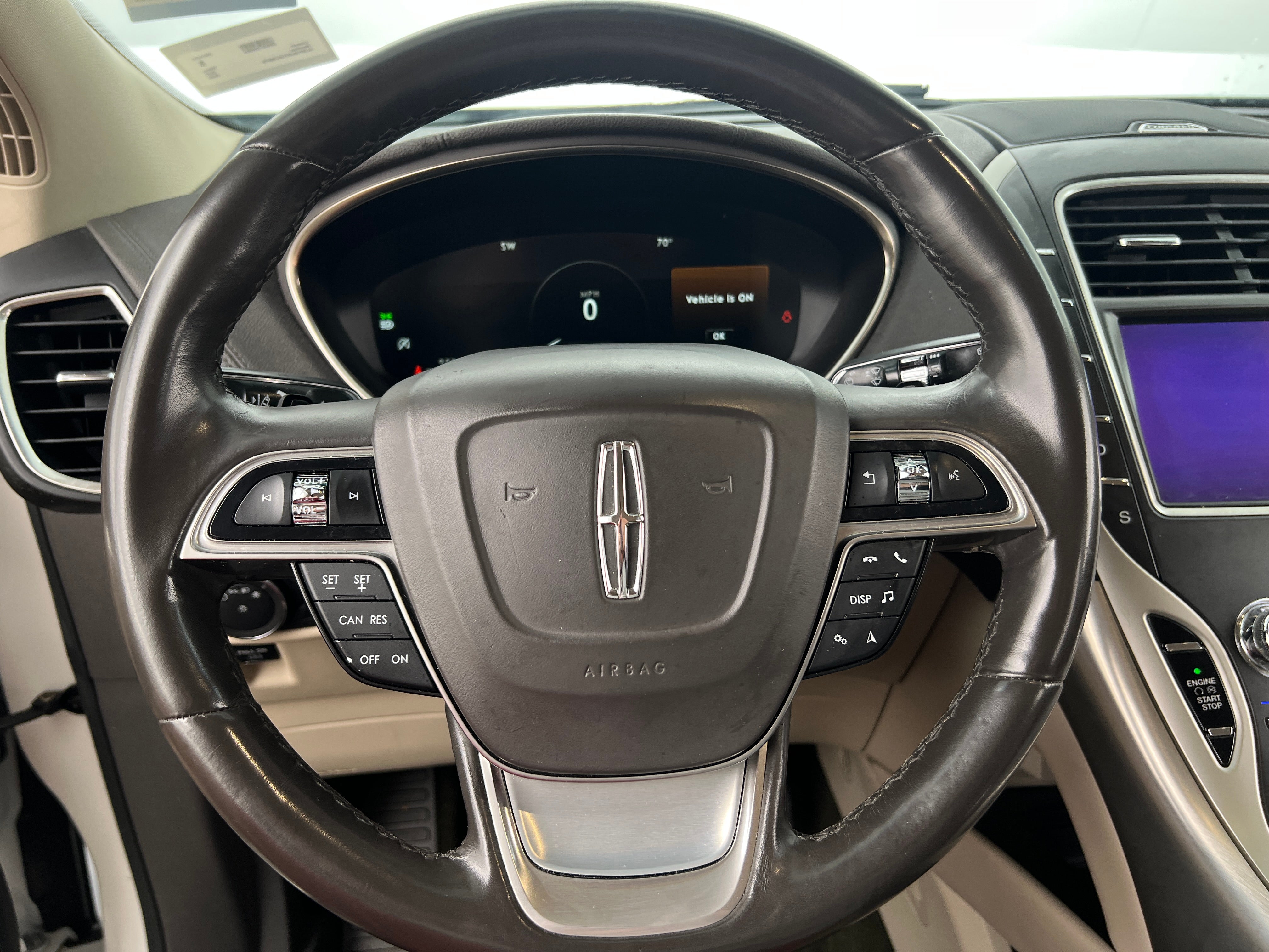 2020 Lincoln Nautilus  4