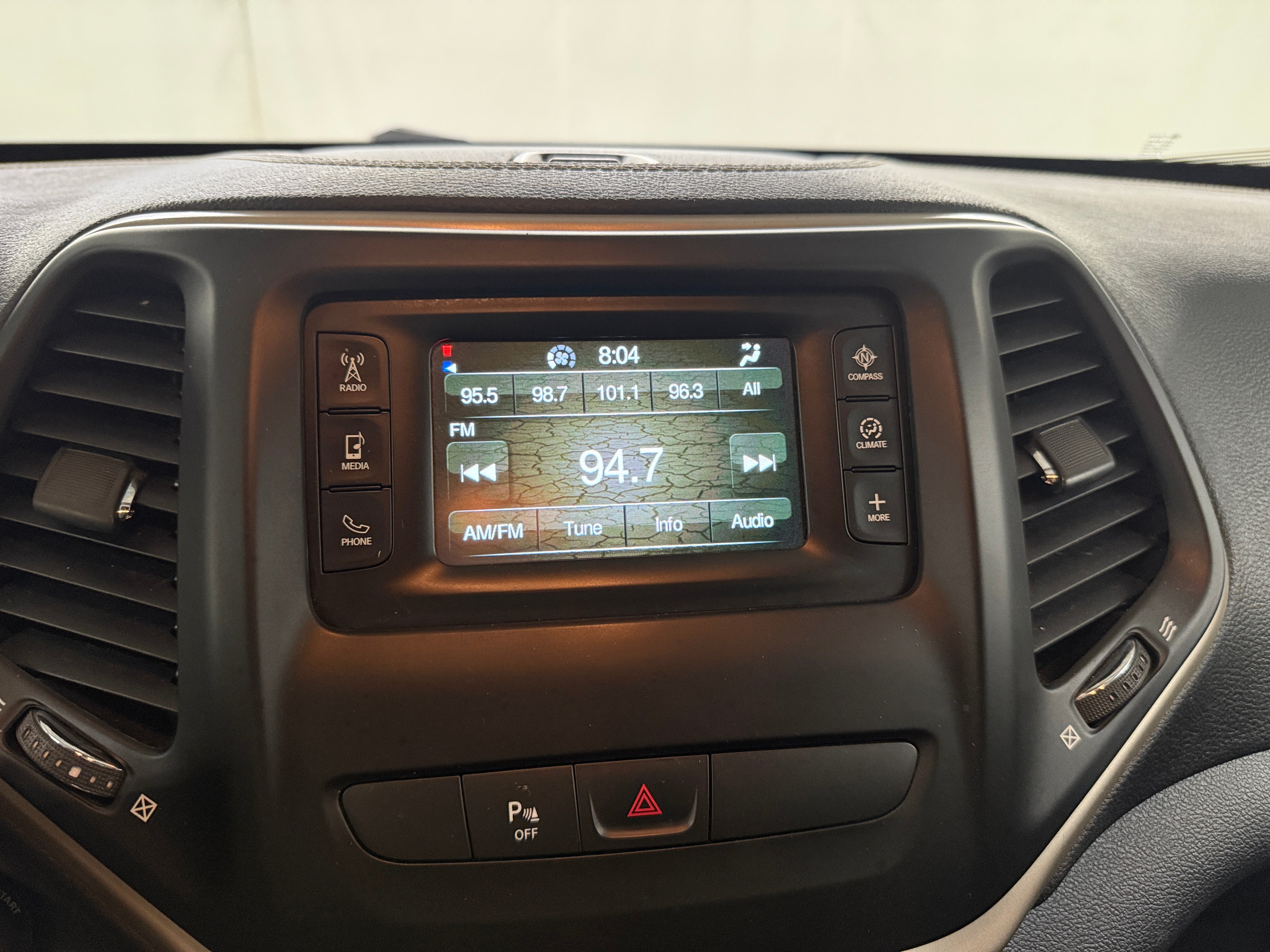 2016 Jeep Cherokee Latitude 4