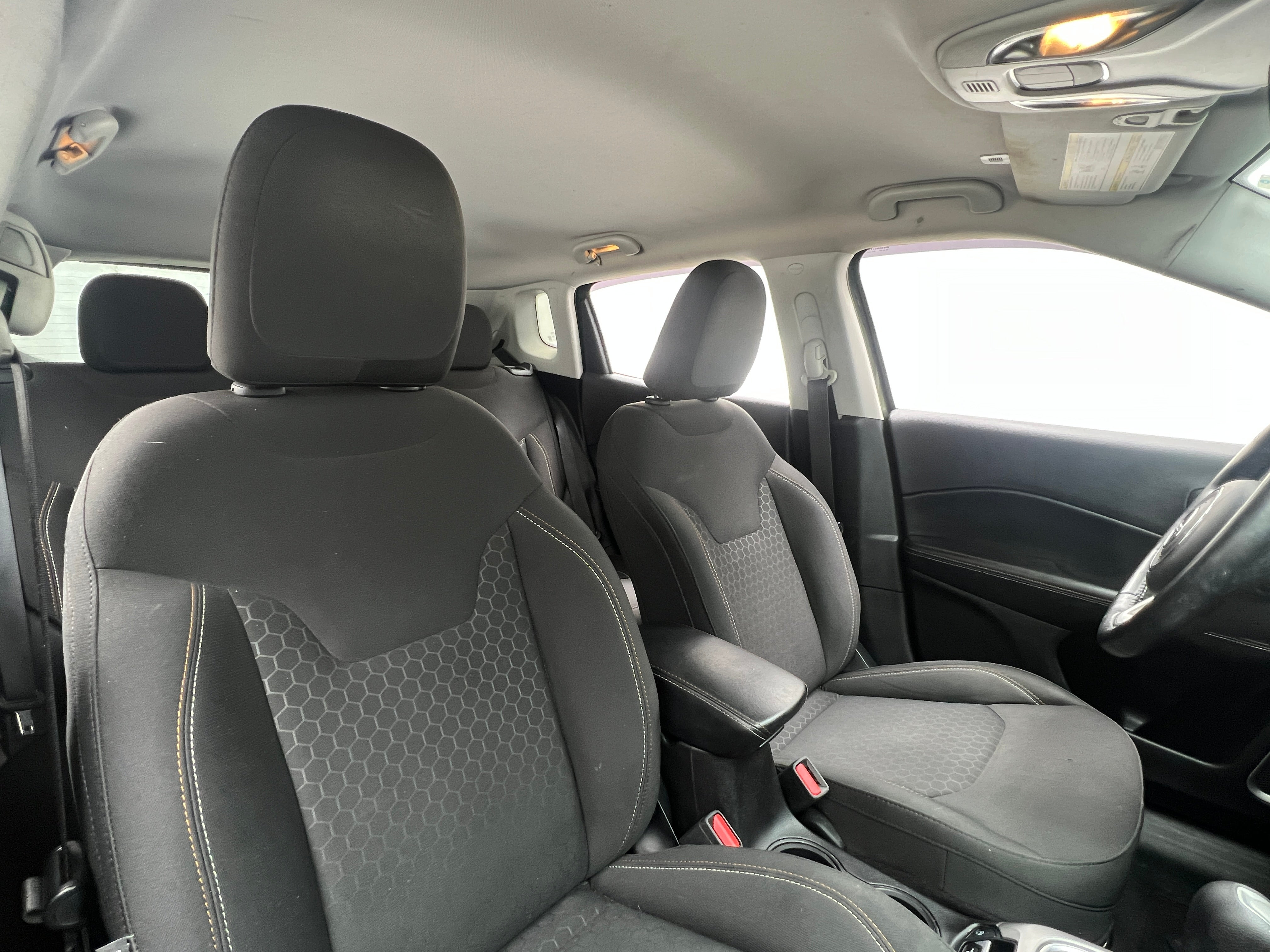 2019 Jeep Compass Sport 2