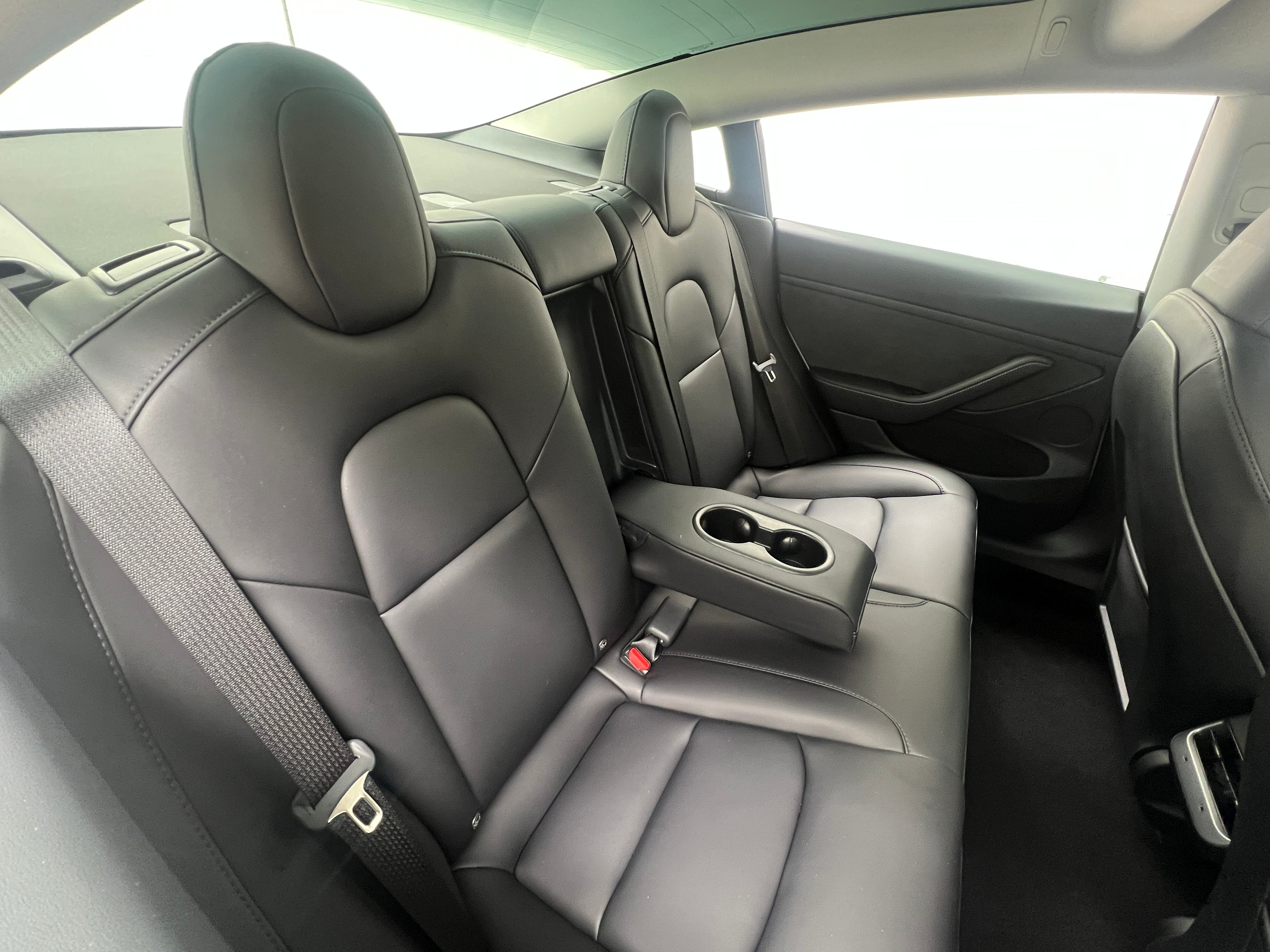 2023 Tesla Model 3 Standard Range 5