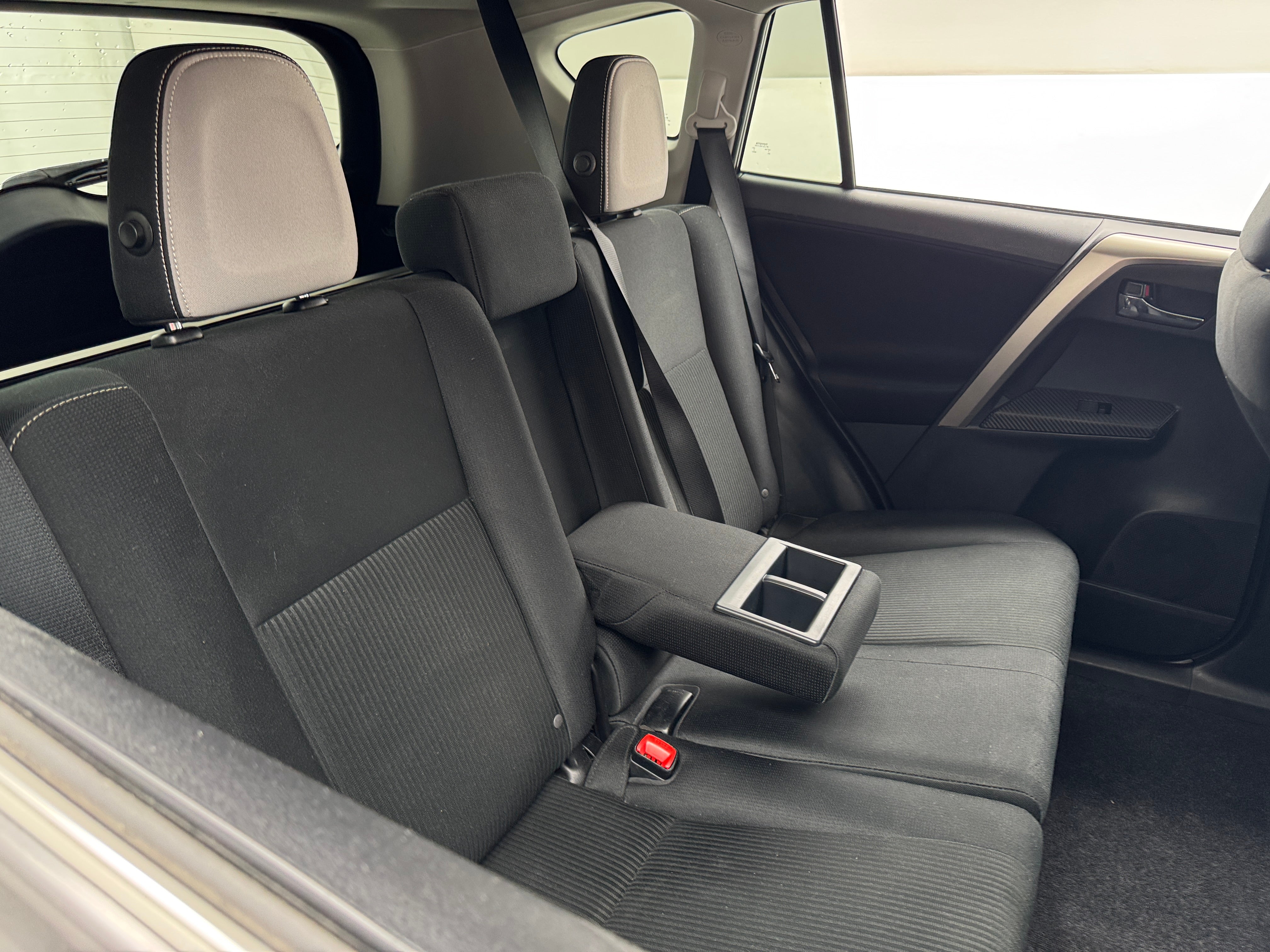 2014 Toyota RAV4 XLE 6