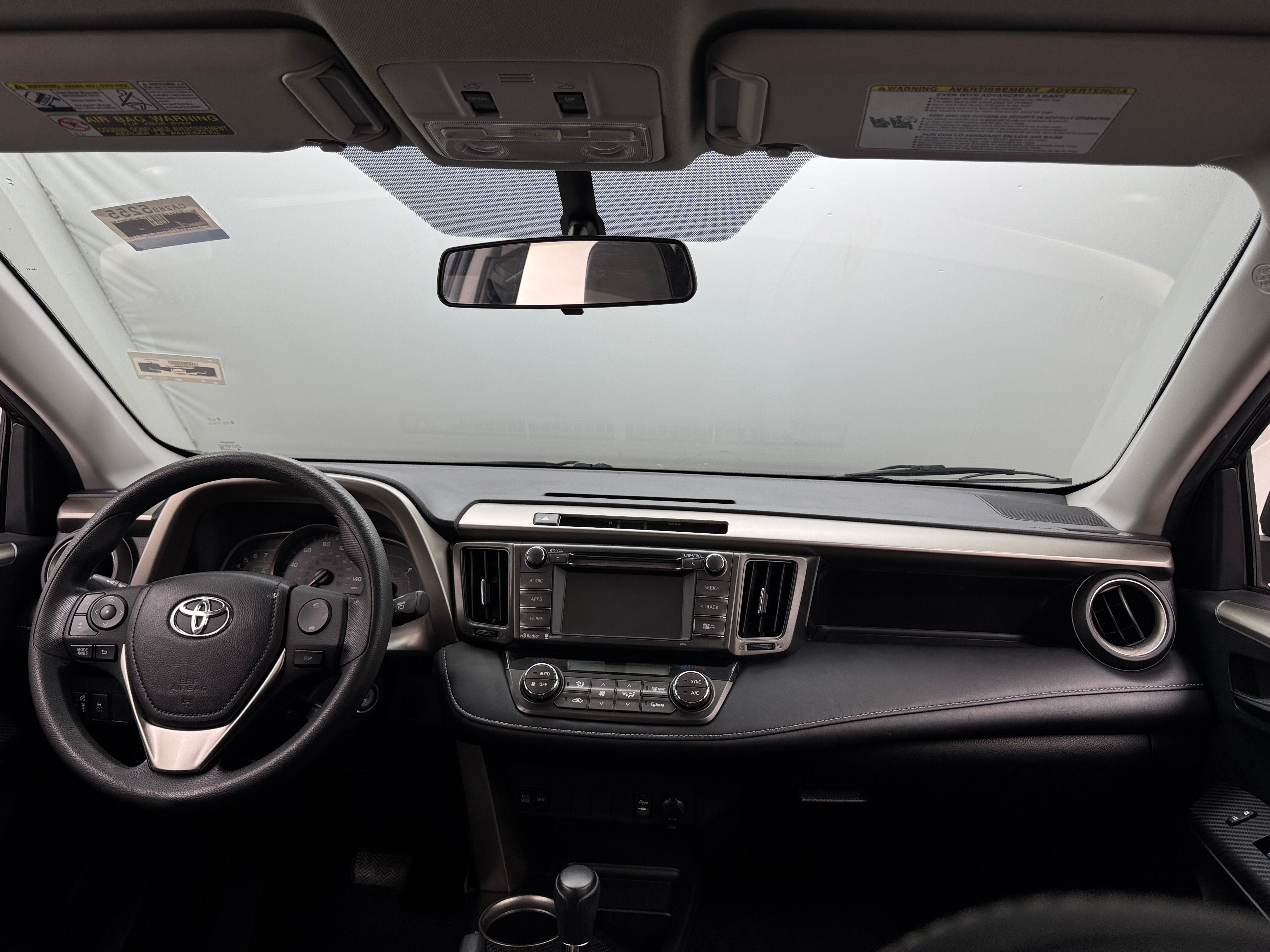 2014 Toyota RAV4 XLE 3