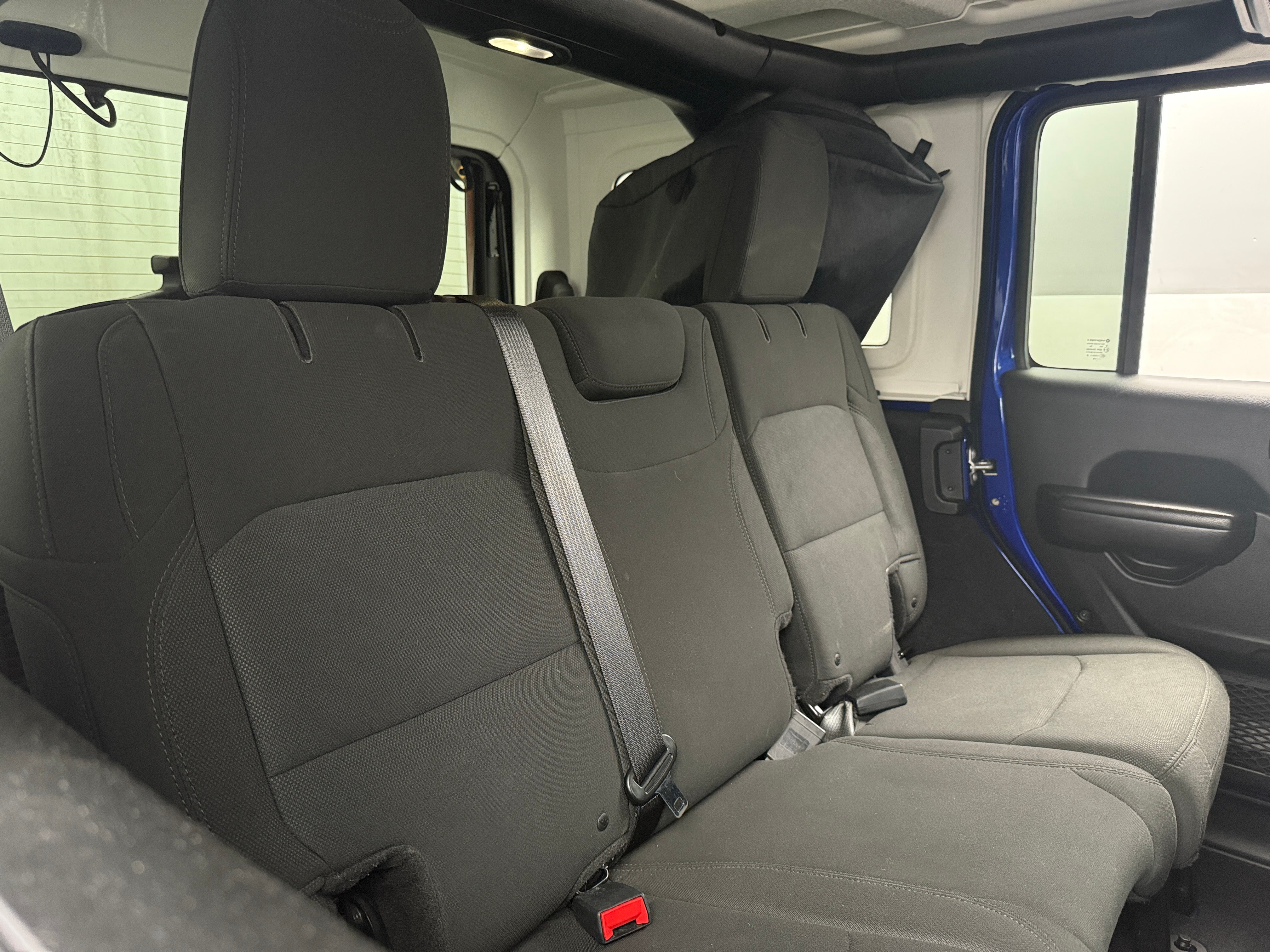 2018 Jeep Wrangler Unlimited Sport S 6