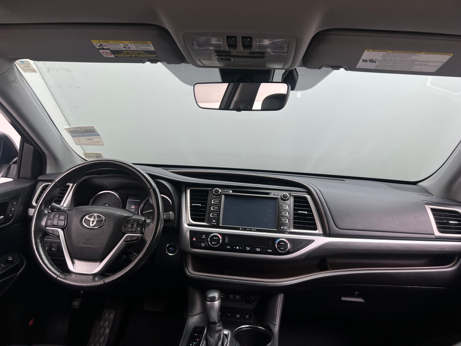 Thumbnail: 2017 Toyota Highlander - 2