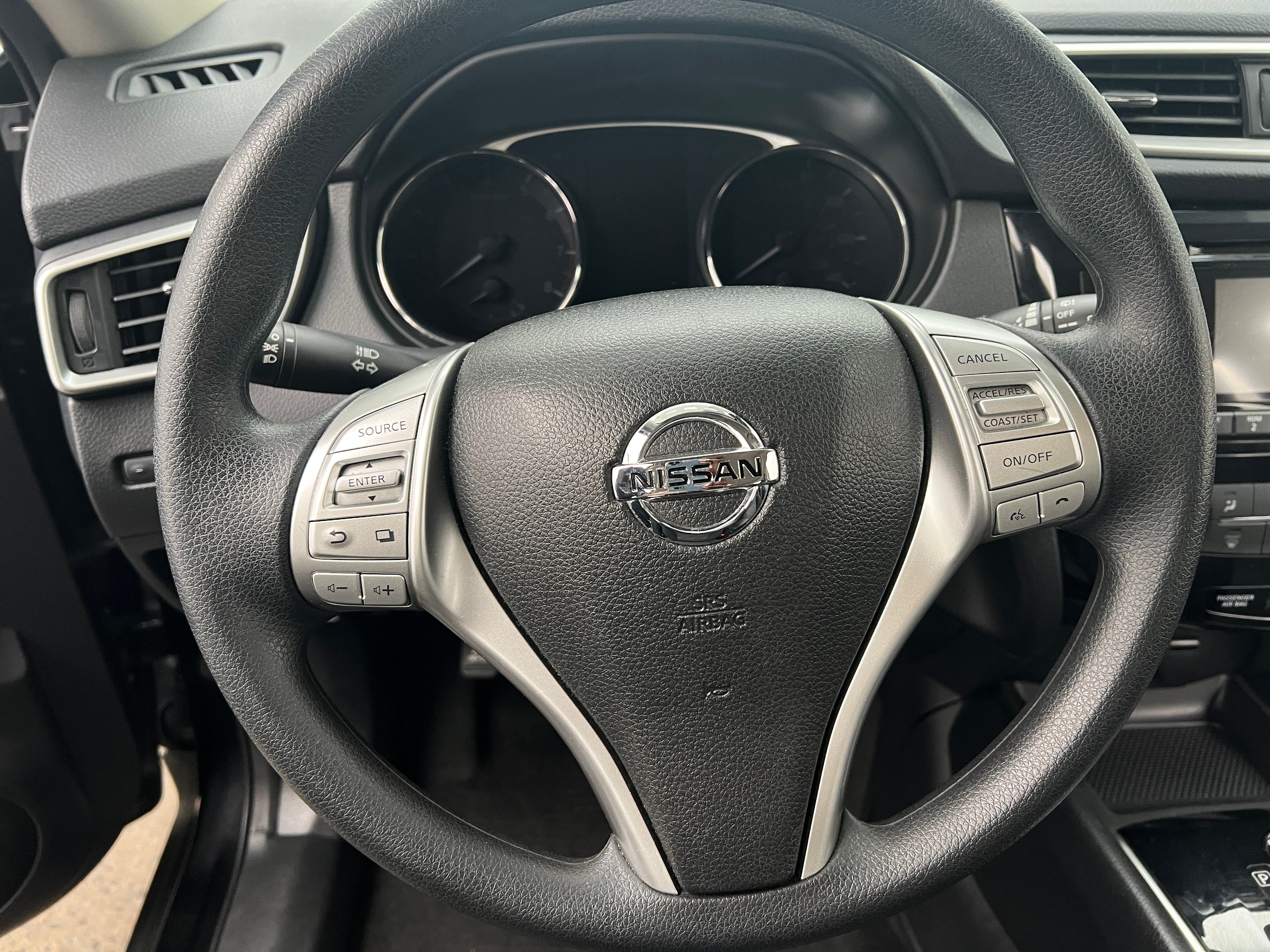 2016 Nissan Rogue S 5