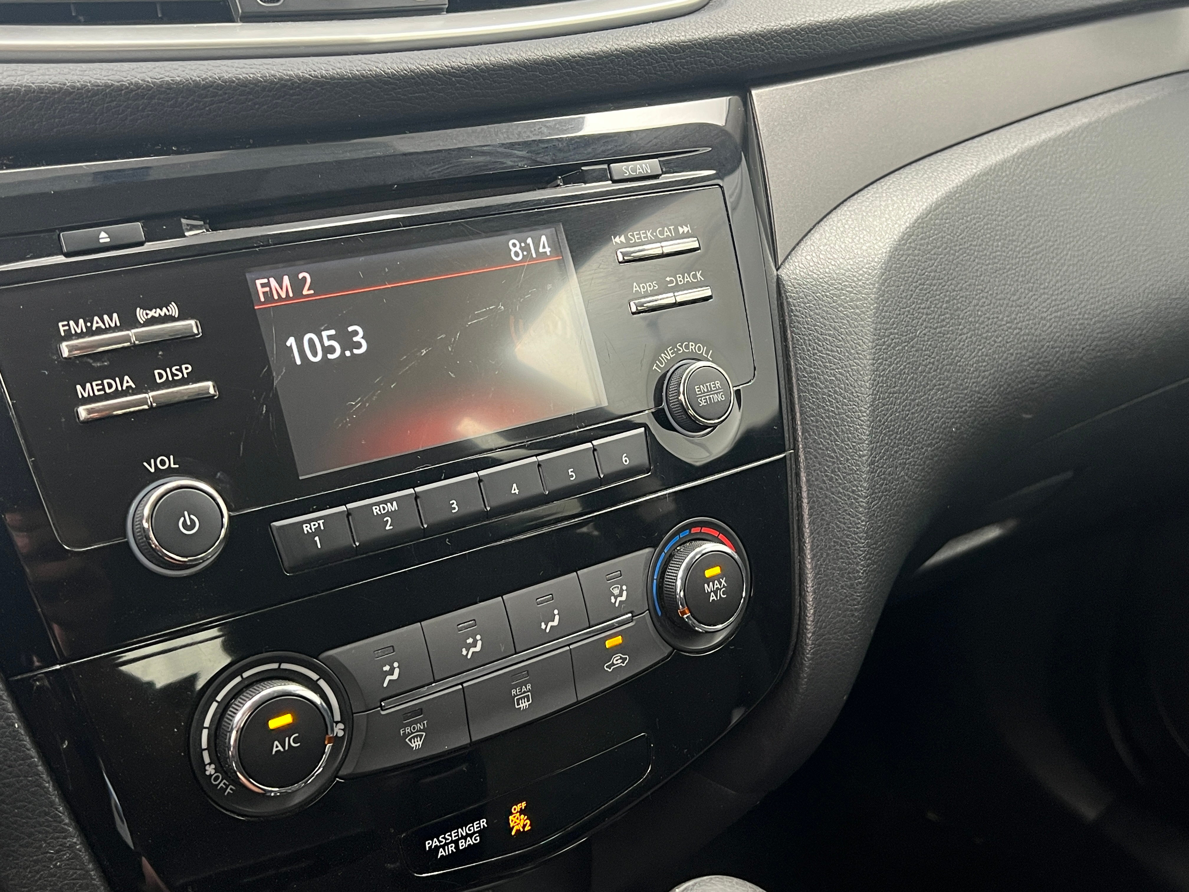 2016 Nissan Rogue S 4