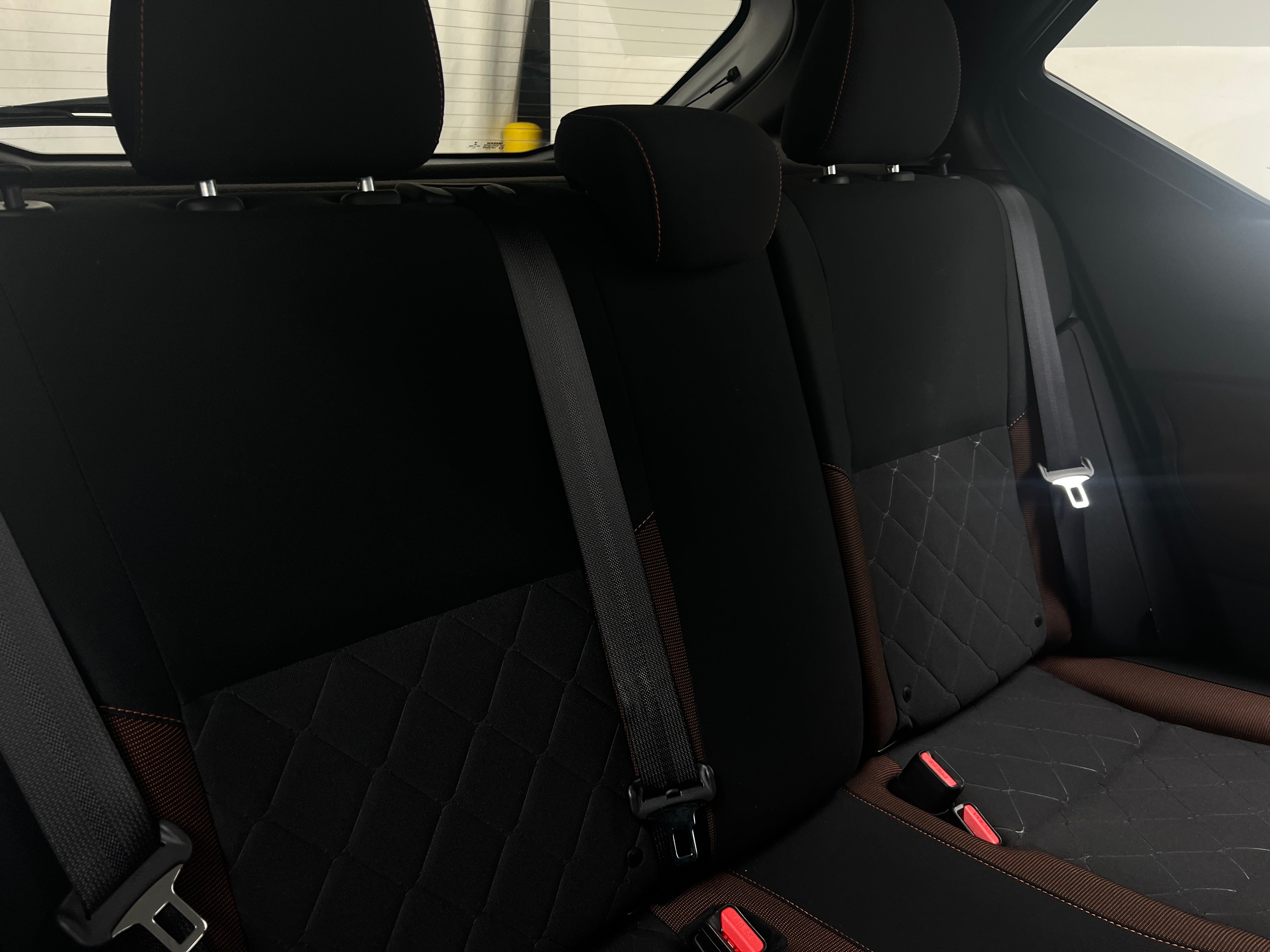2020 Nissan Kicks SR 6
