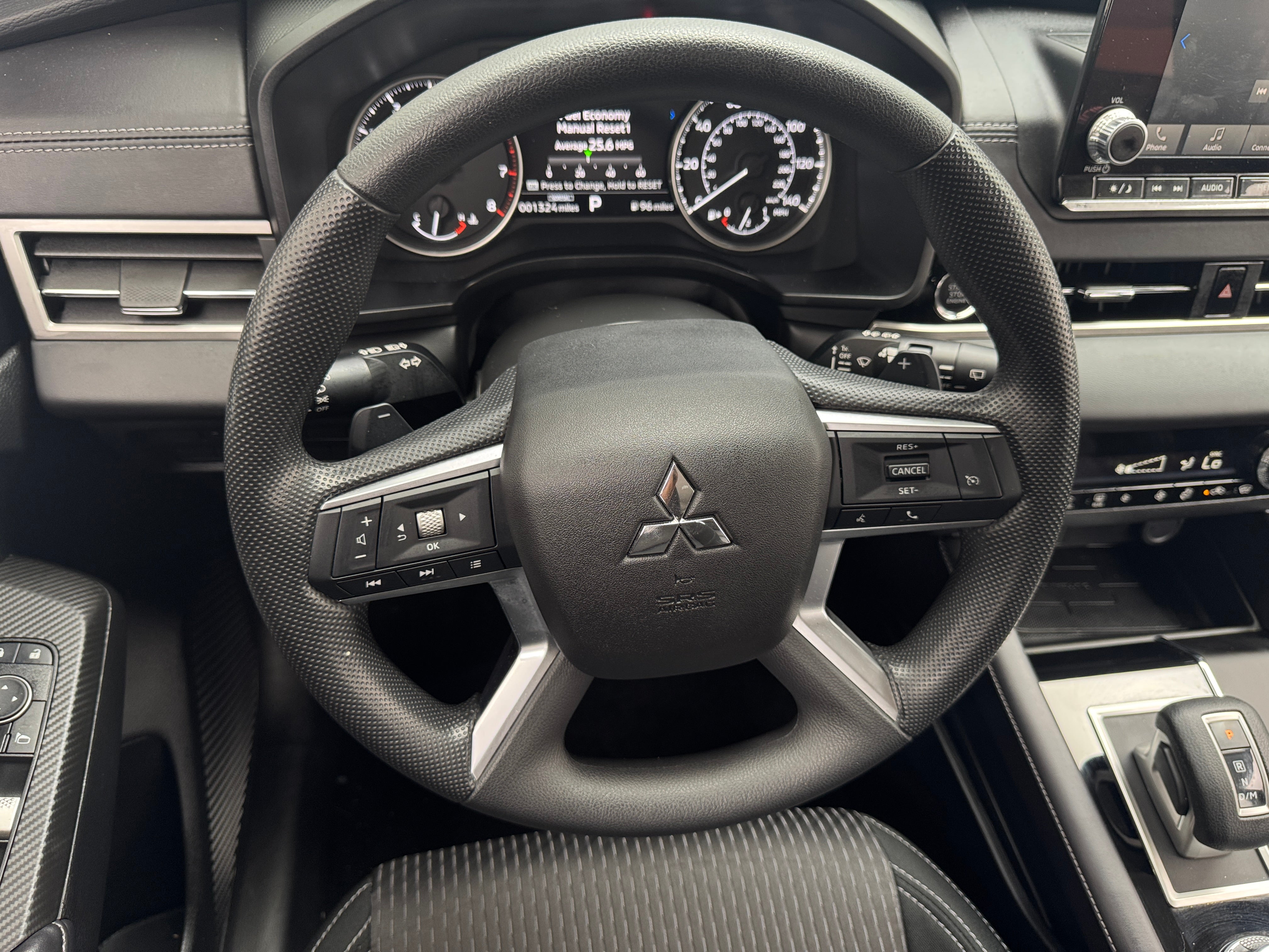 2024 Mitsubishi Outlander ES 5