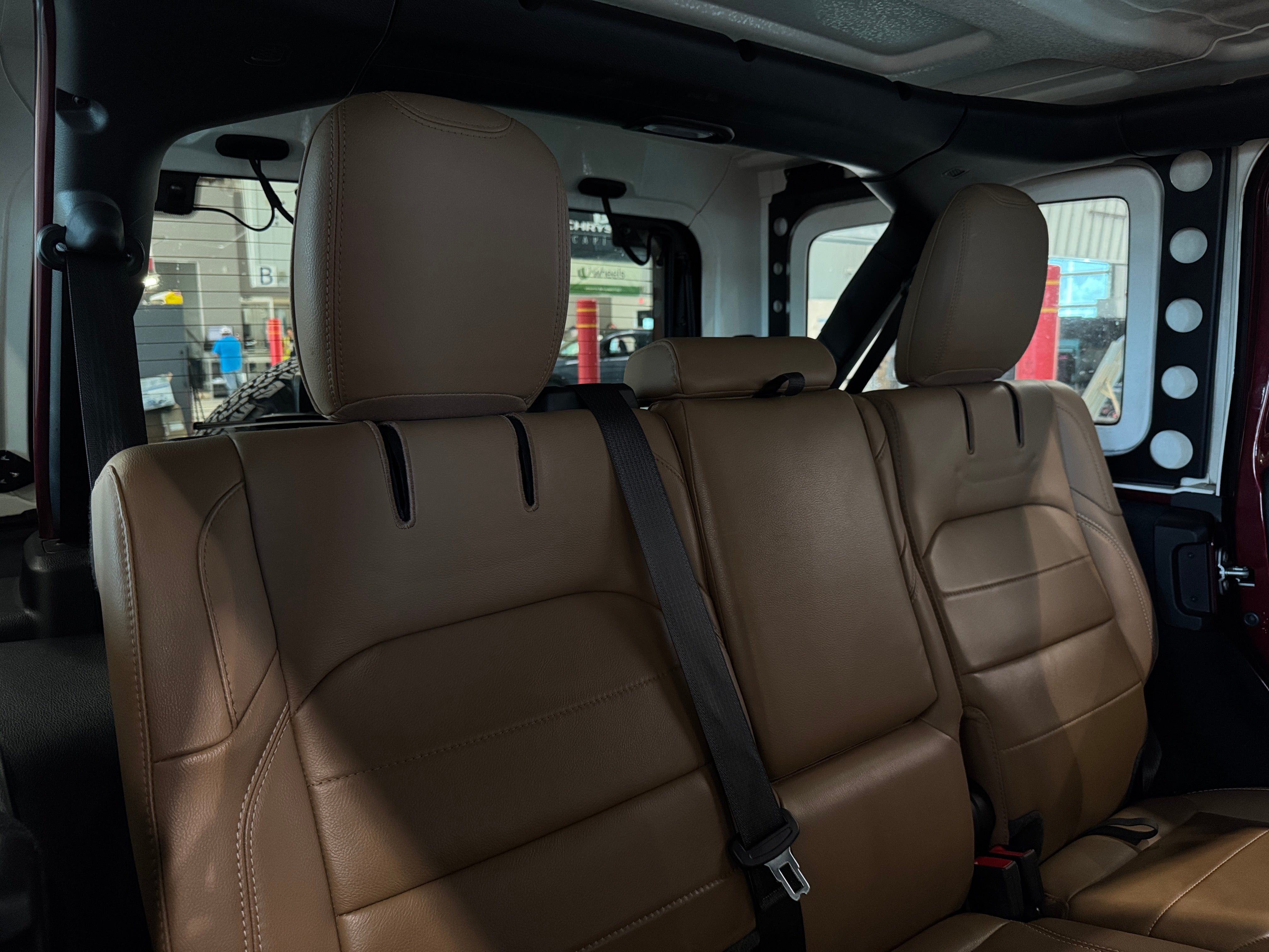 2021 Jeep Wrangler Unlimited Sahara 4xe 5