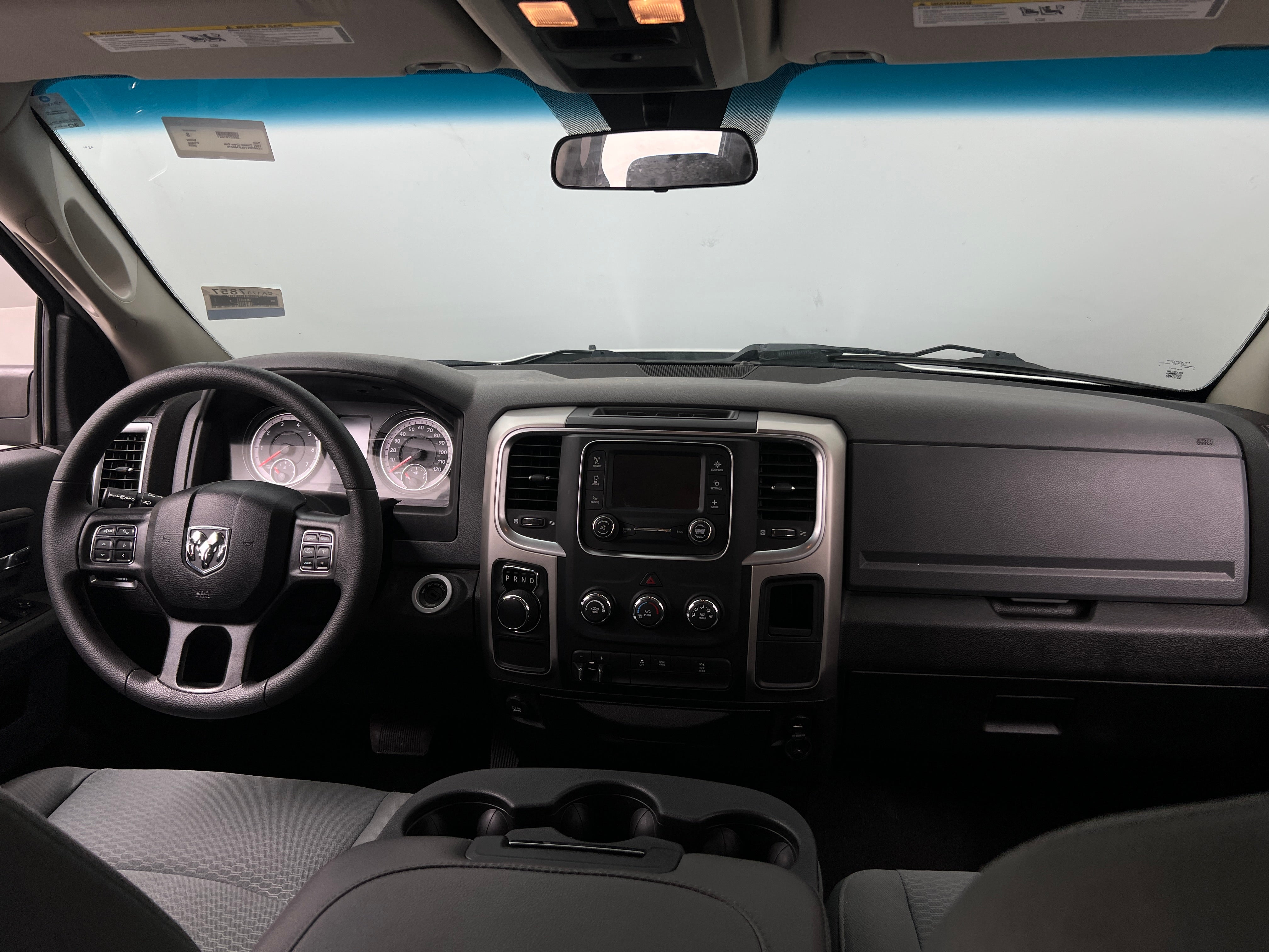 2020 RAM 1500 Classic SLT 3
