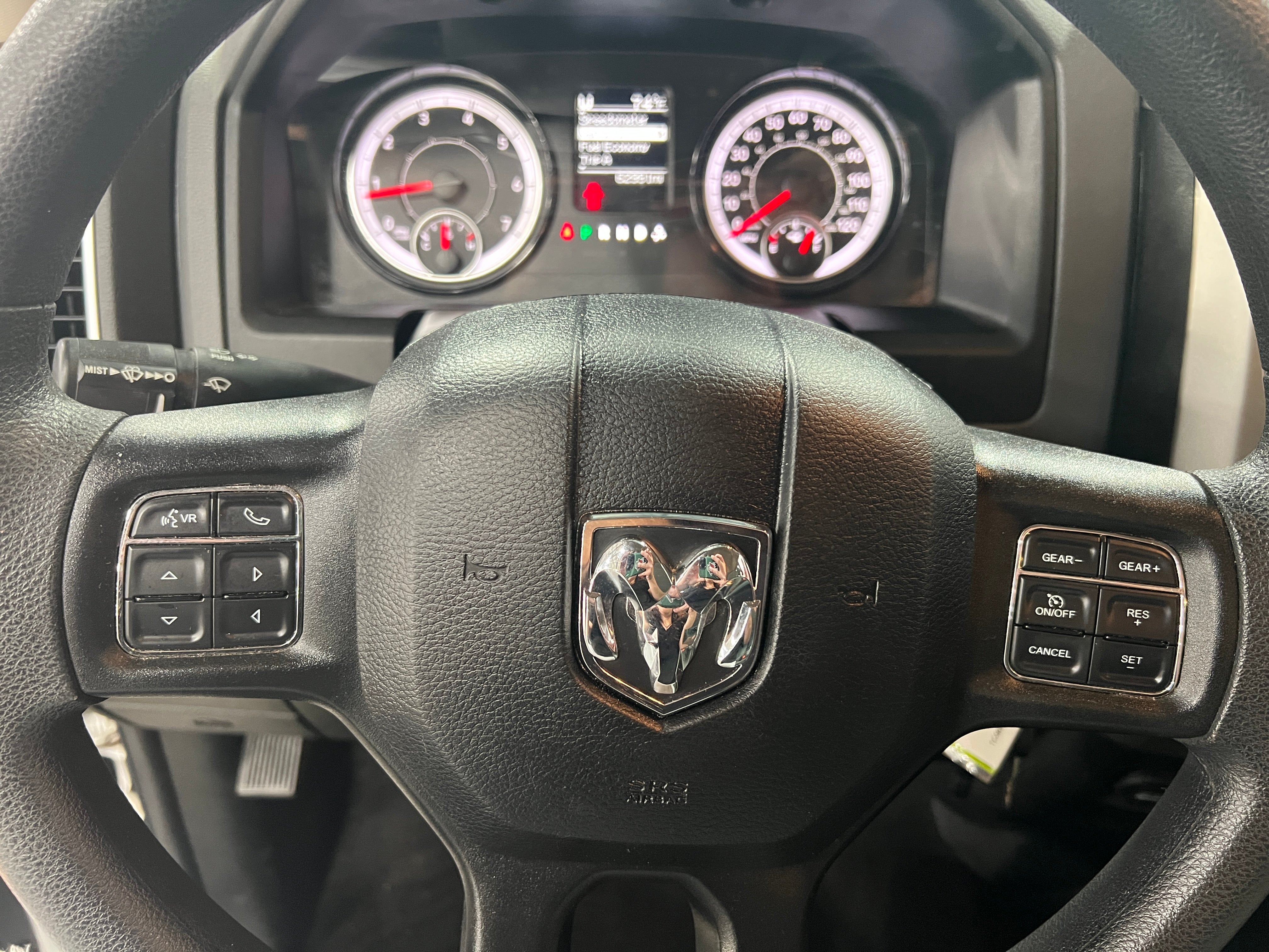 2020 RAM 1500 Classic SLT 5
