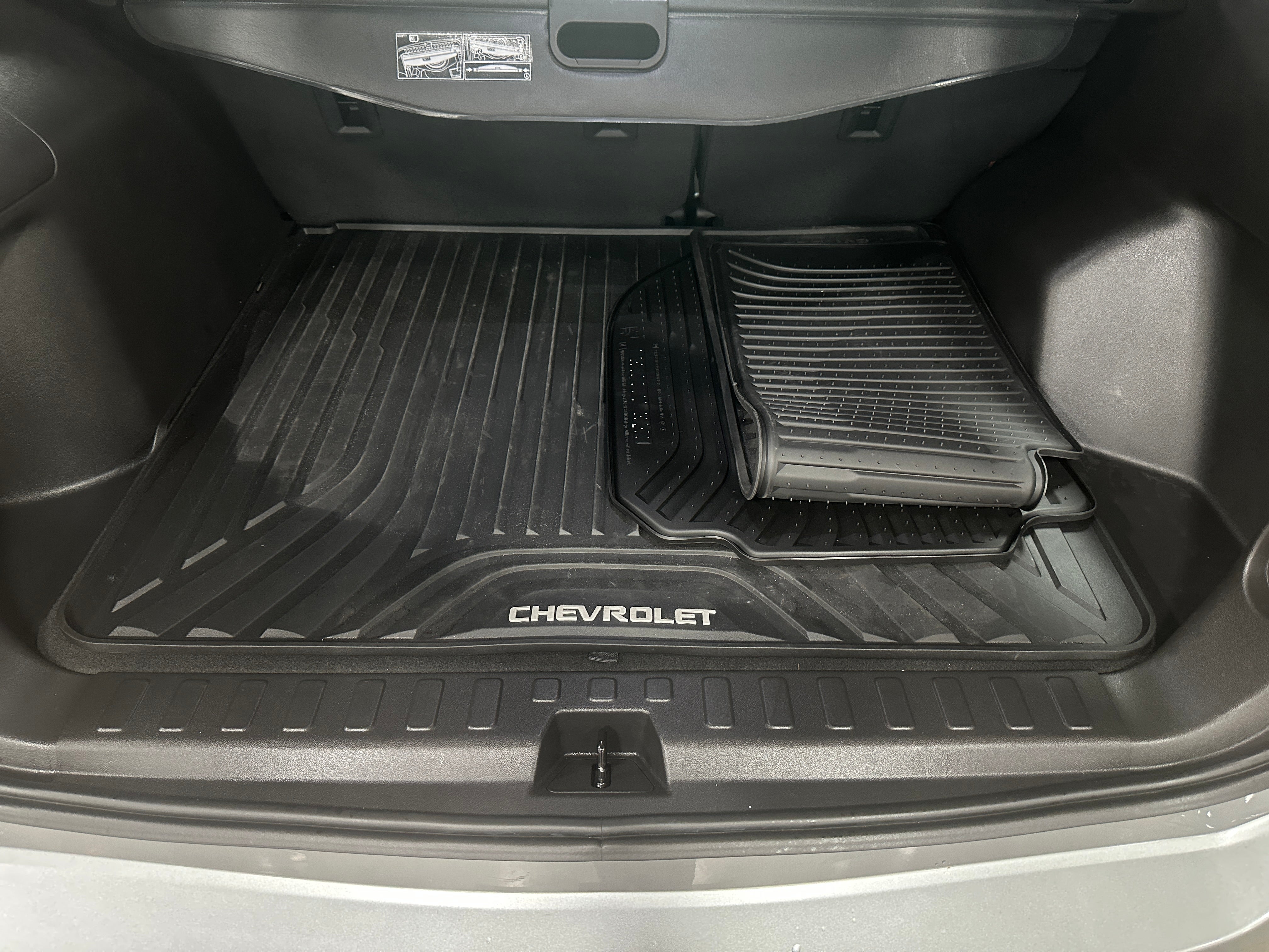 2023 Chevrolet Equinox LS 7