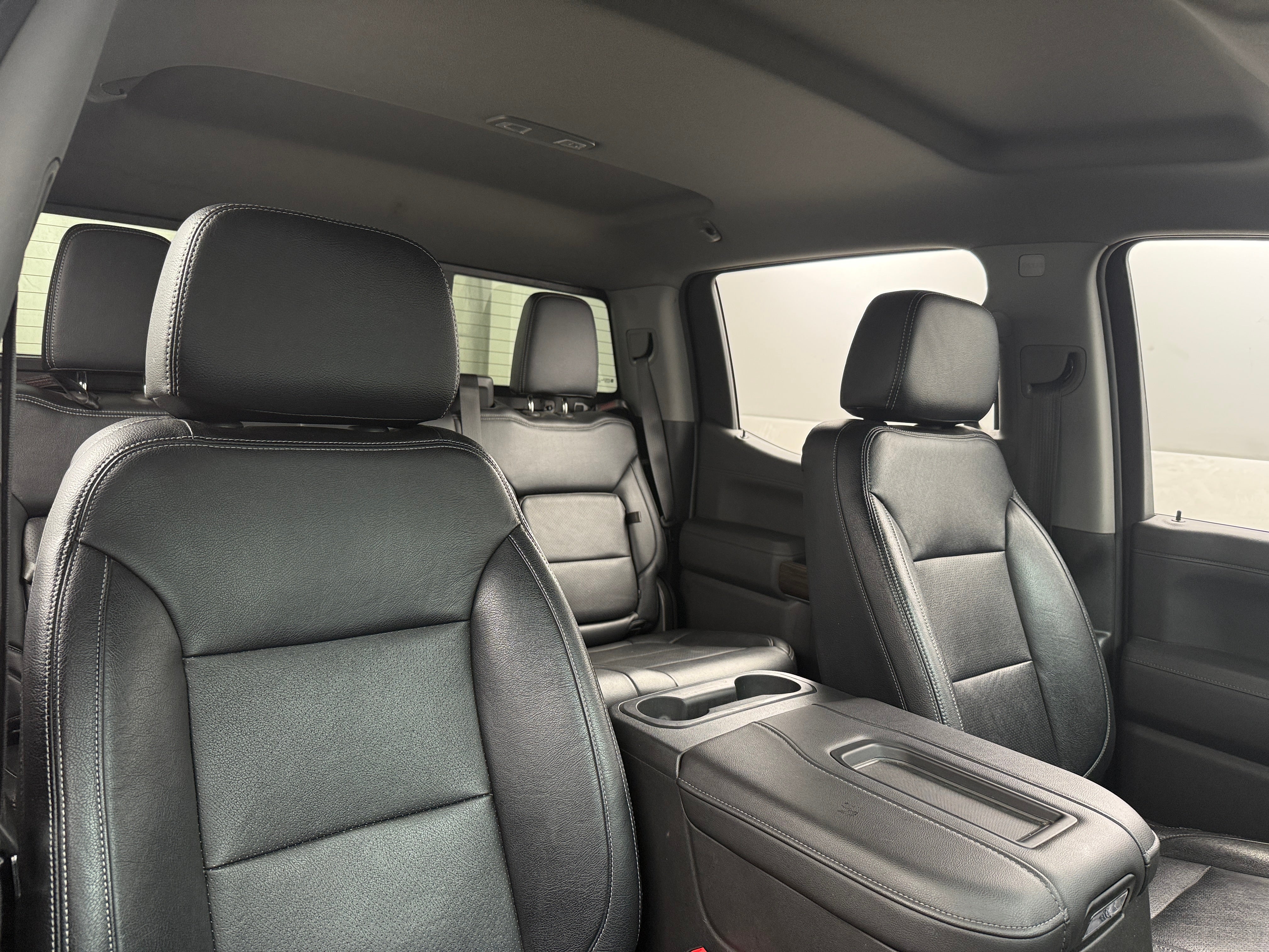 2020 Chevrolet Silverado 1500 RST 2