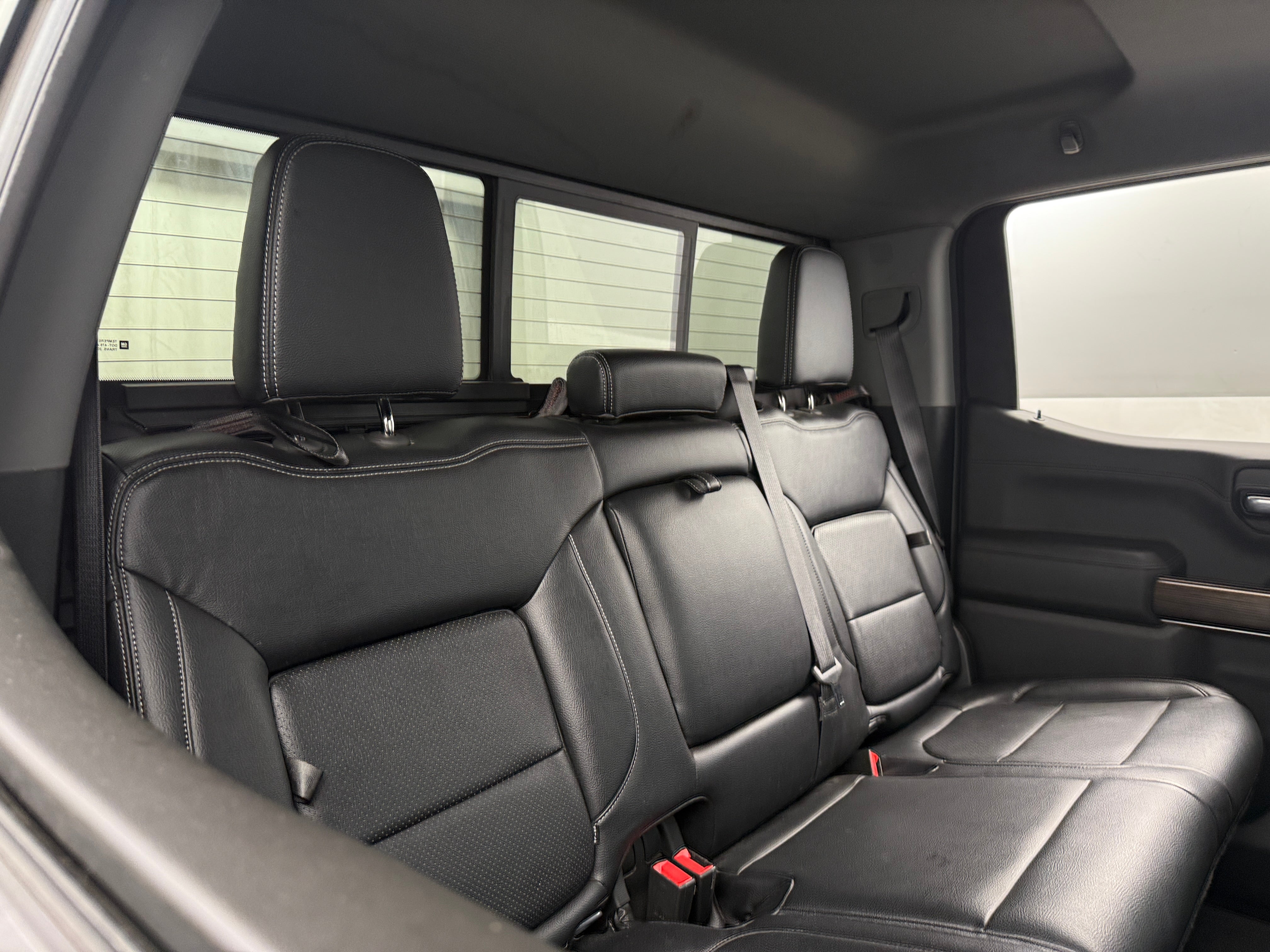 2020 Chevrolet Silverado 1500 RST 6