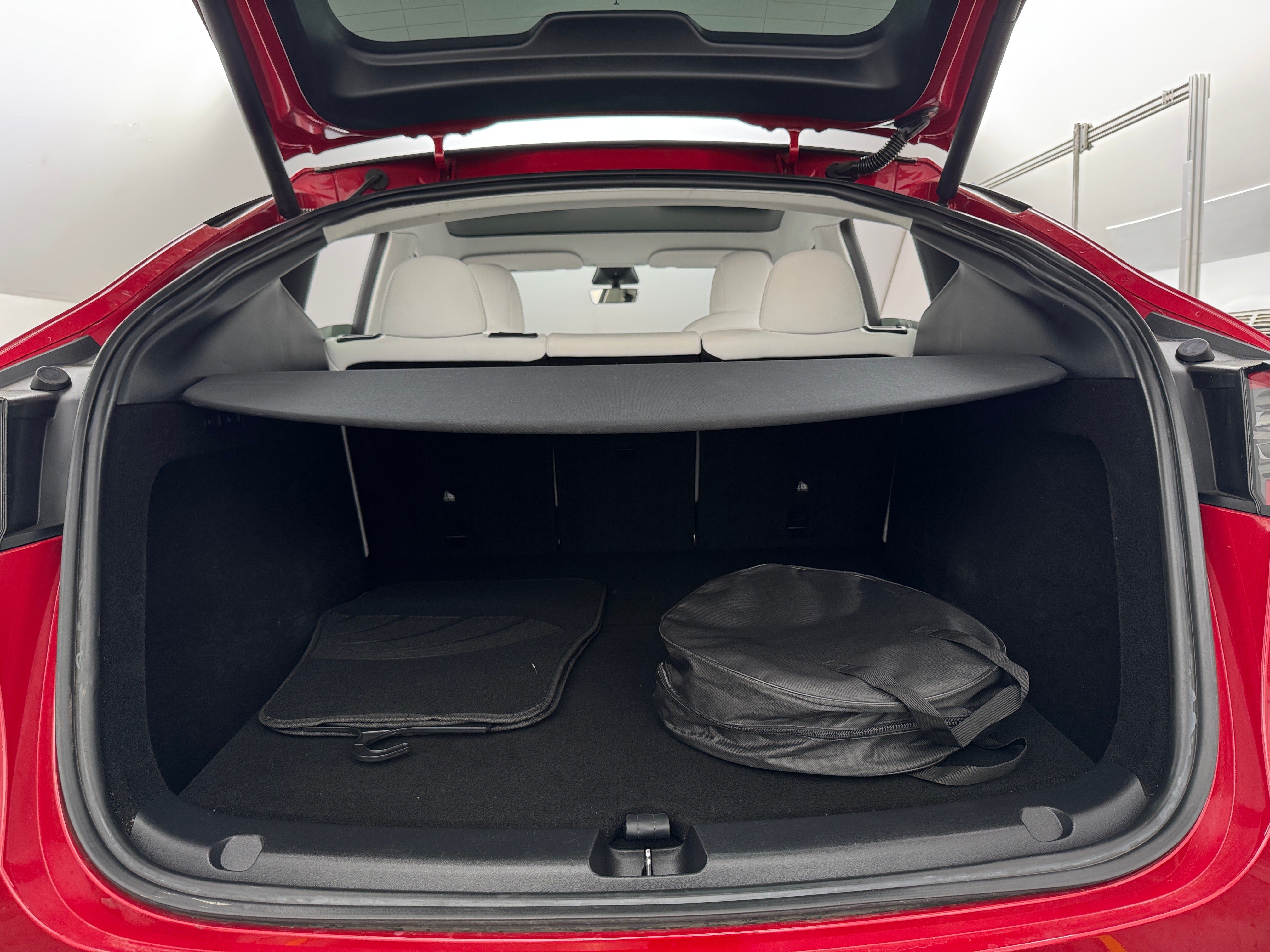 2023 Tesla Model Y Long Range 6
