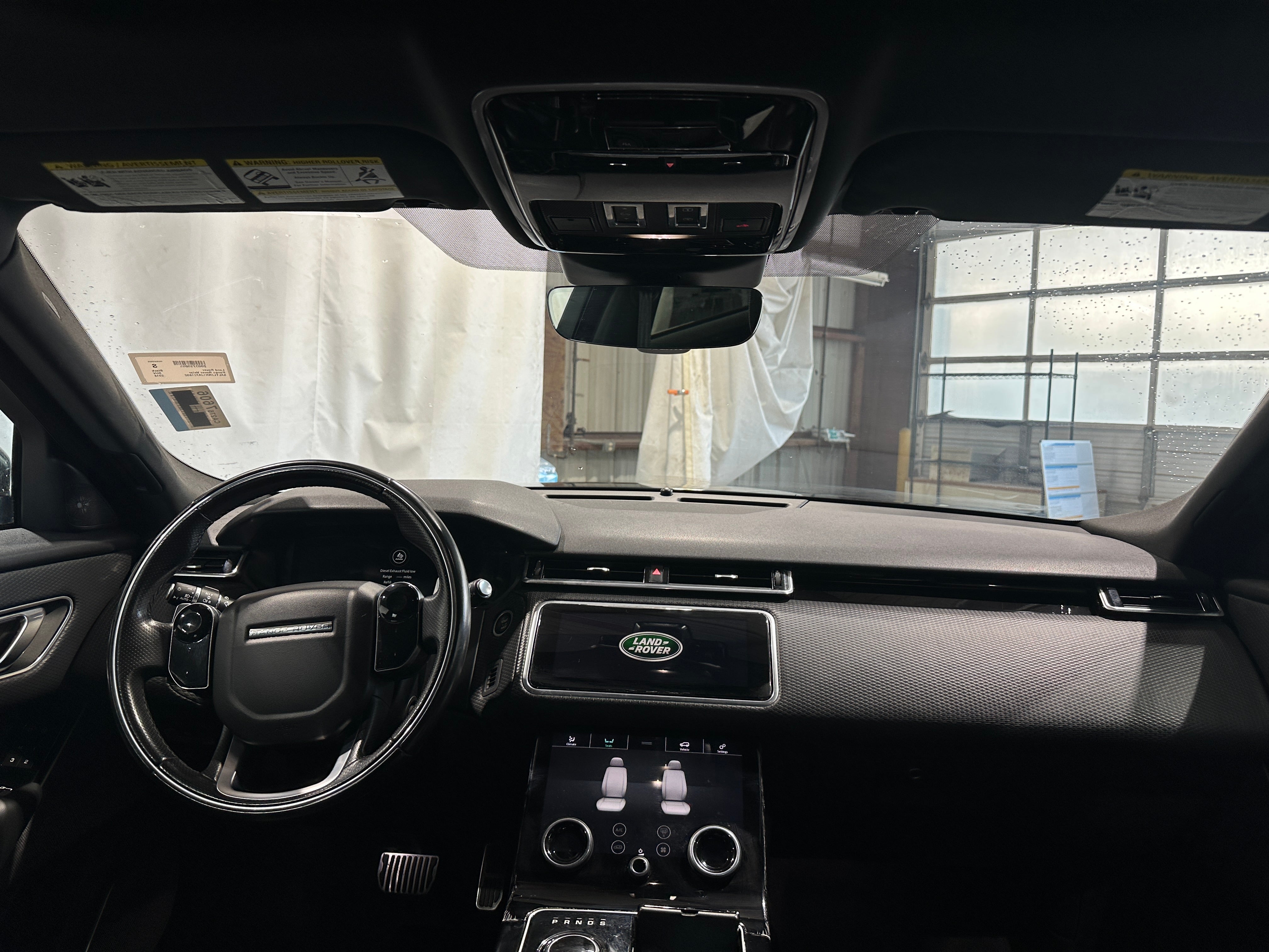 2018 Land Rover Range Rover Velar R-Dynamic SE 2