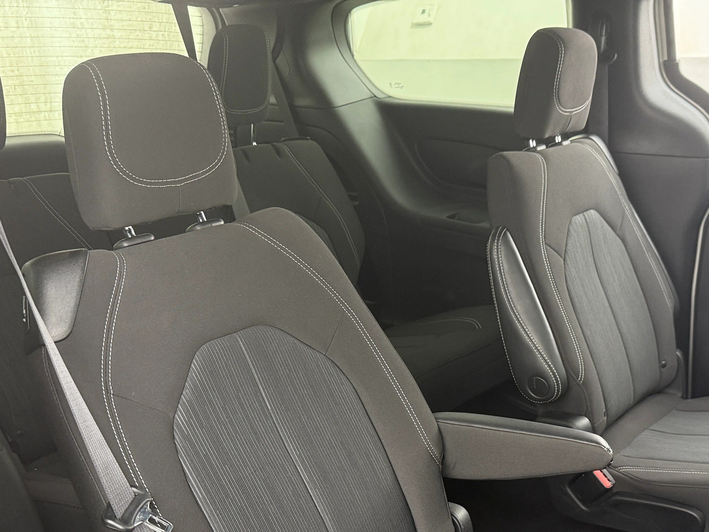 2021 Chrysler Pacifica Touring 6