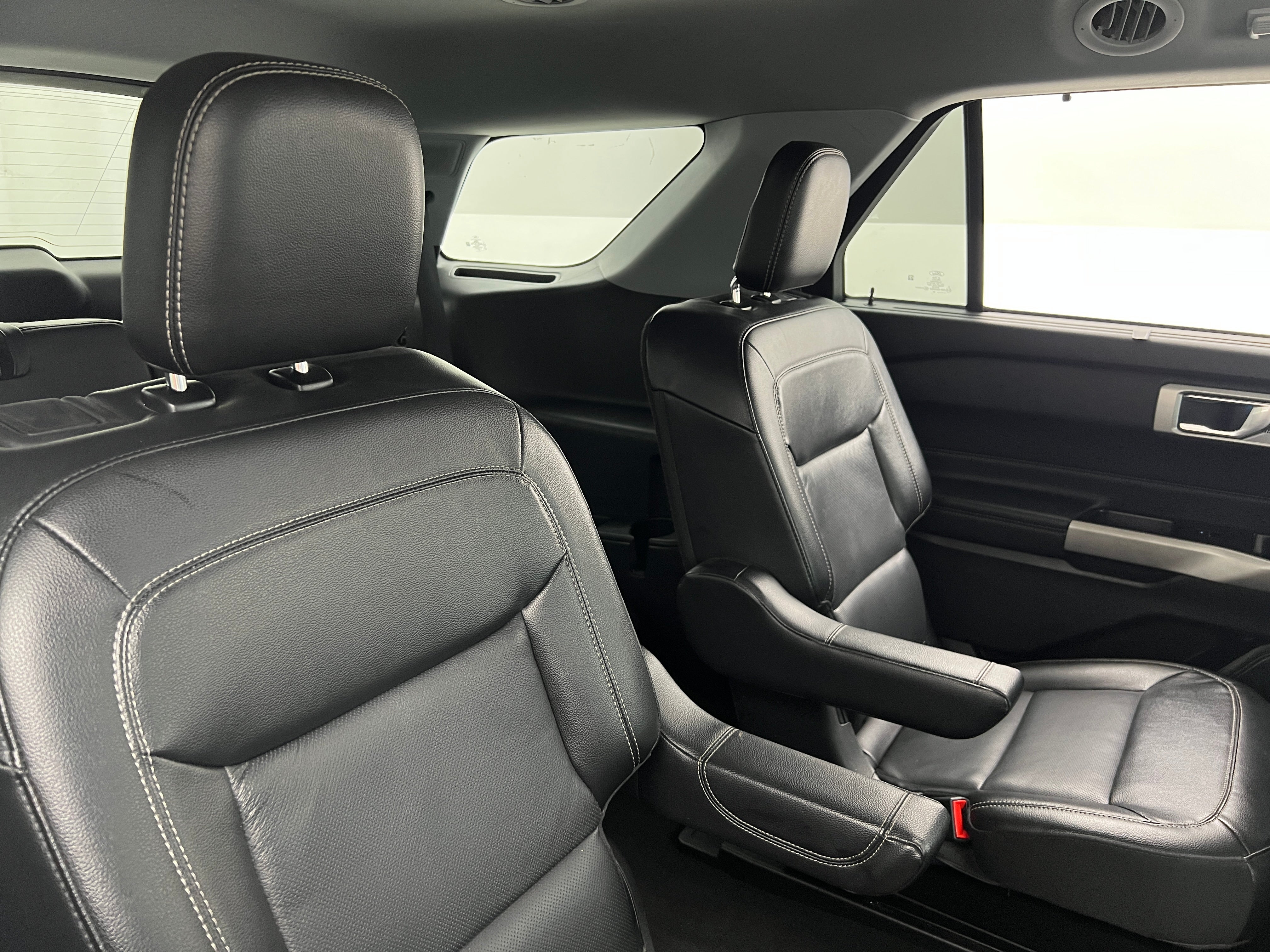2022 Ford Explorer Limited 5