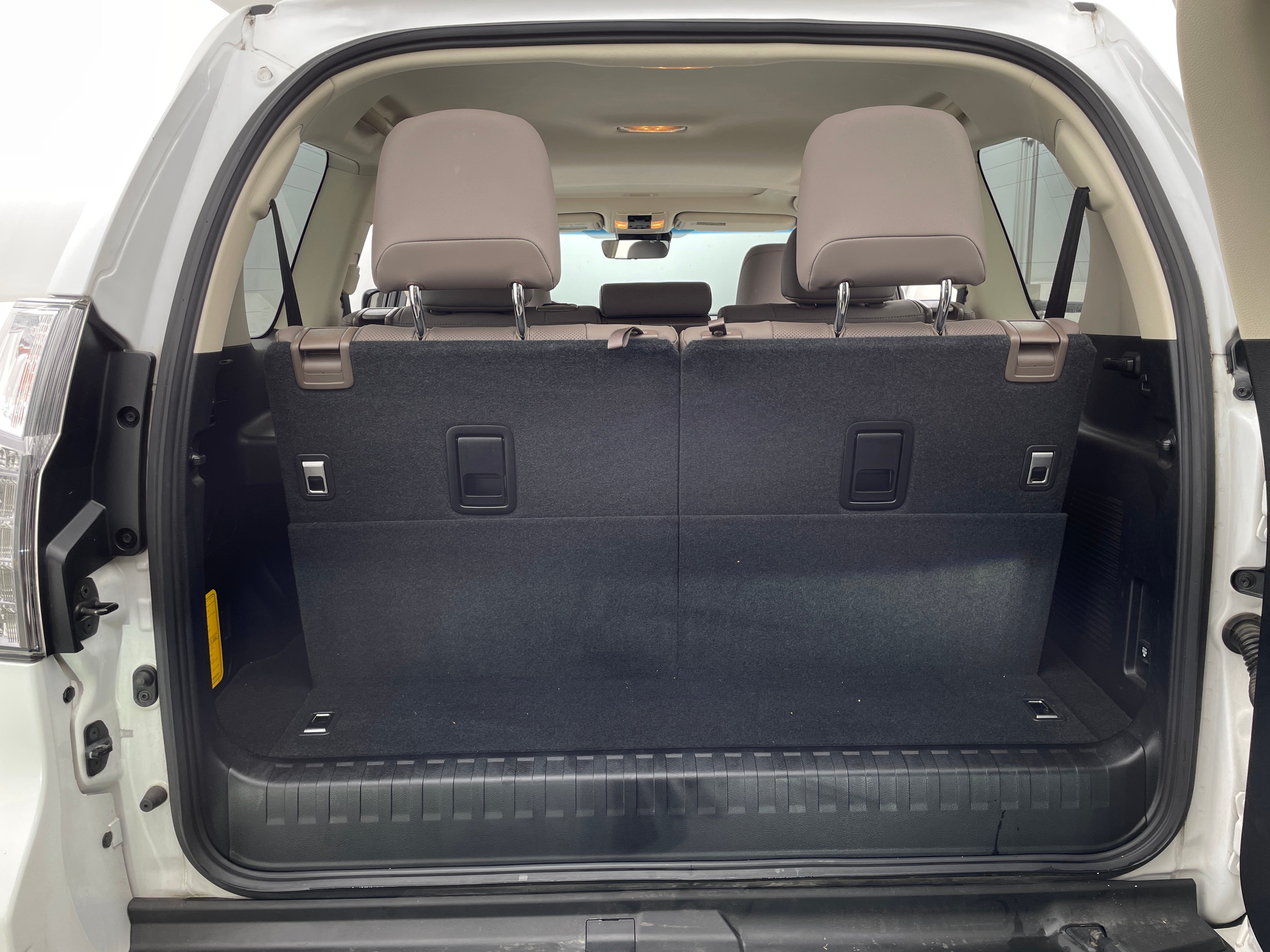 2020 Lexus GX 460 6