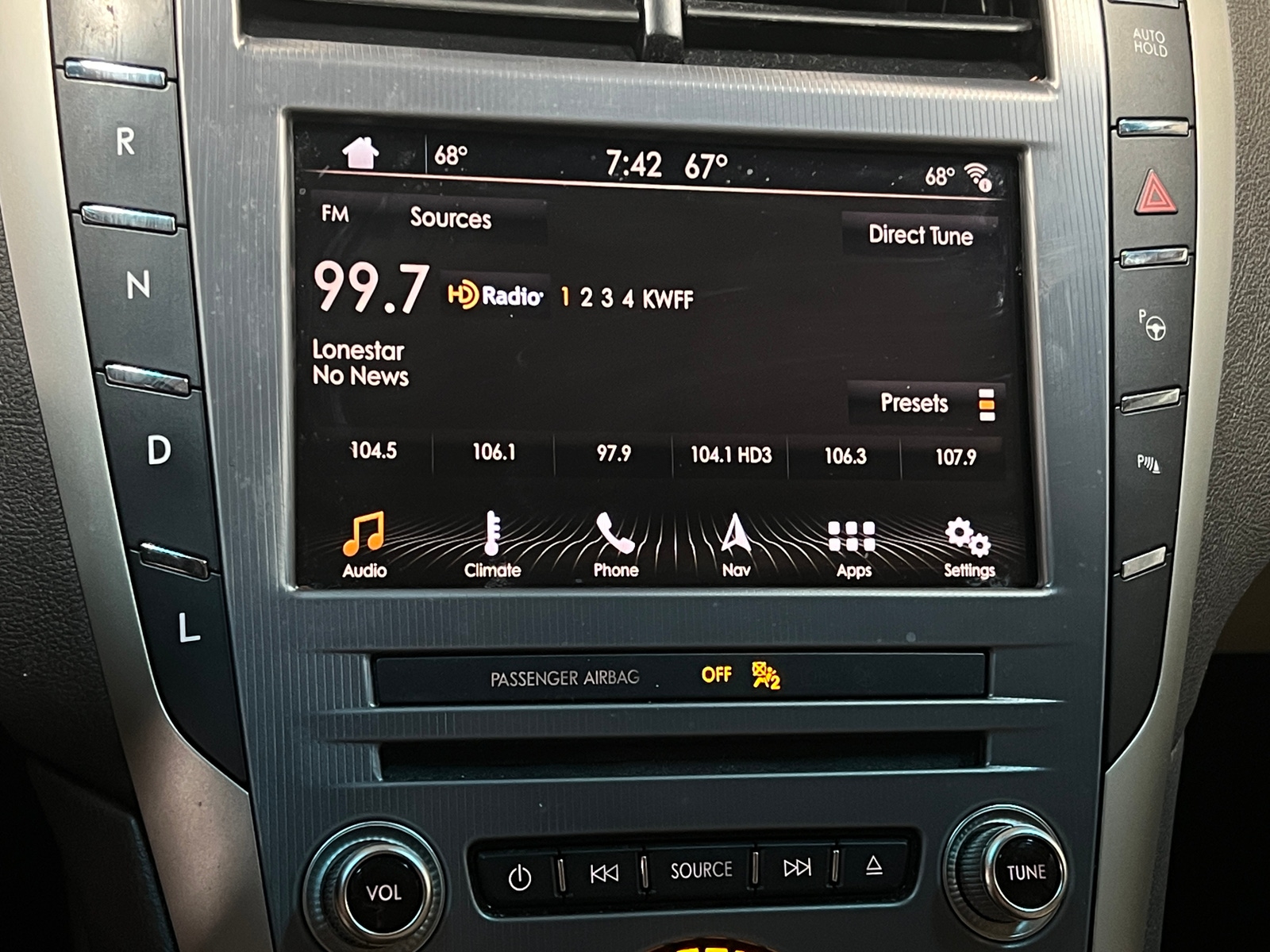 Thumbnail: 2019 Lincoln MKZ - 3