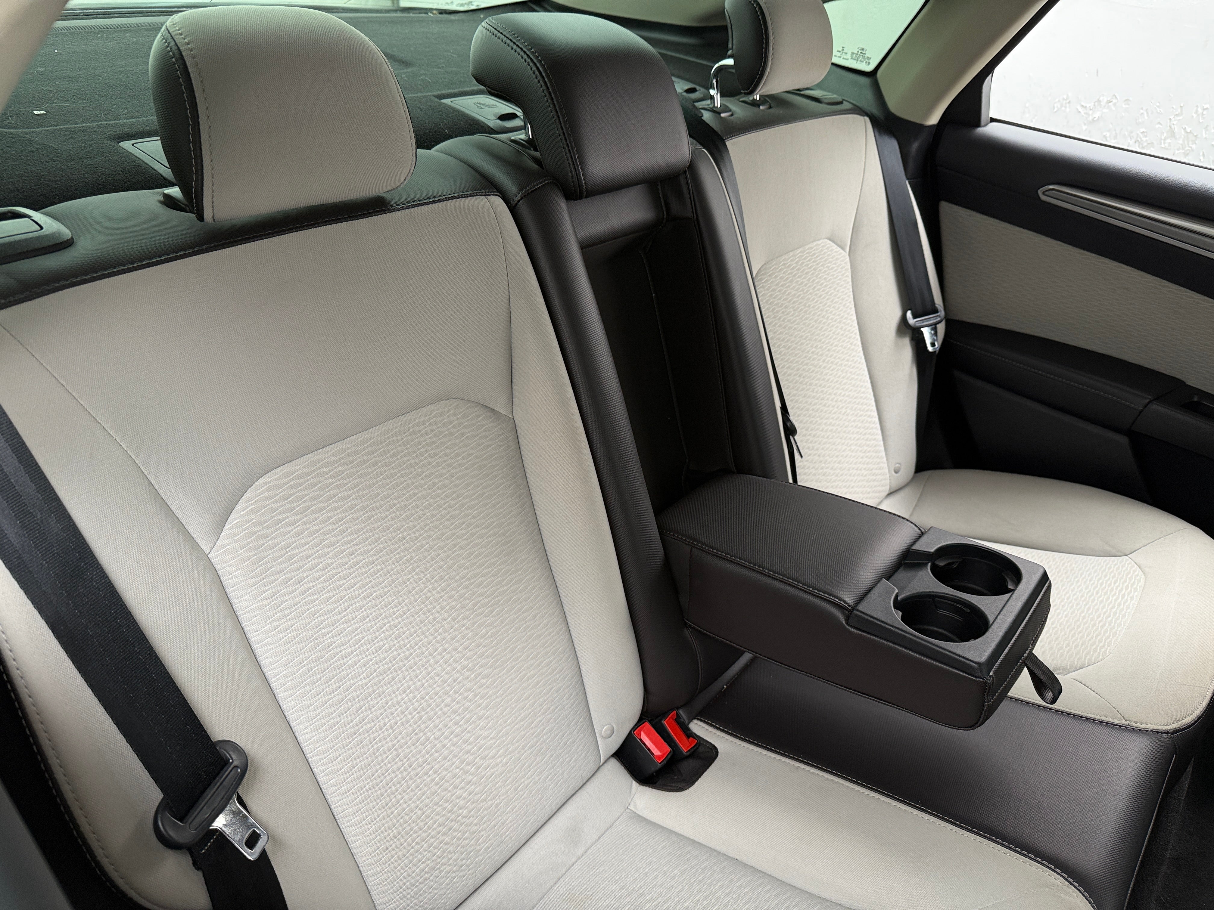 2019 Ford Fusion SE 6