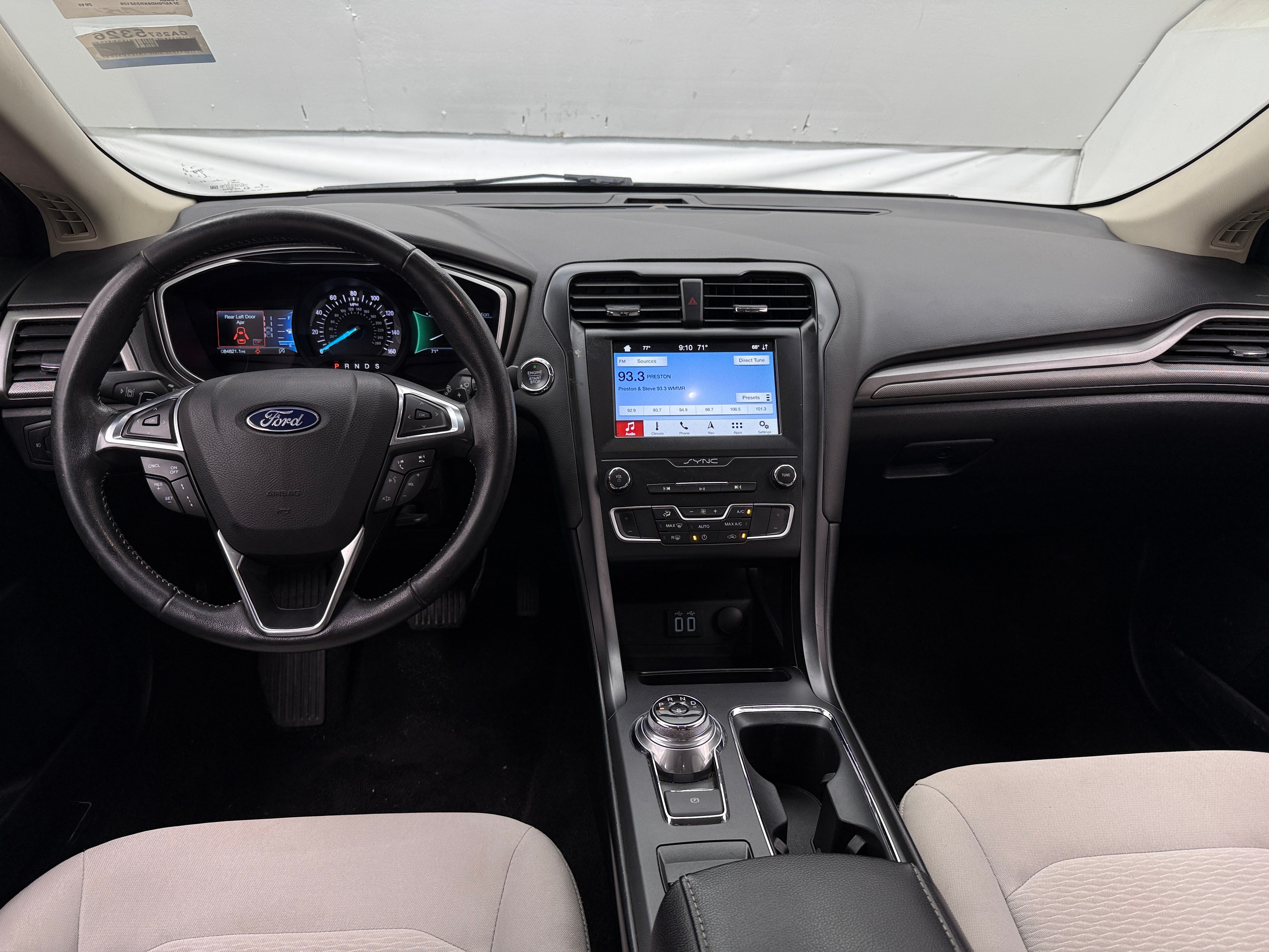 2019 Ford Fusion SE 3