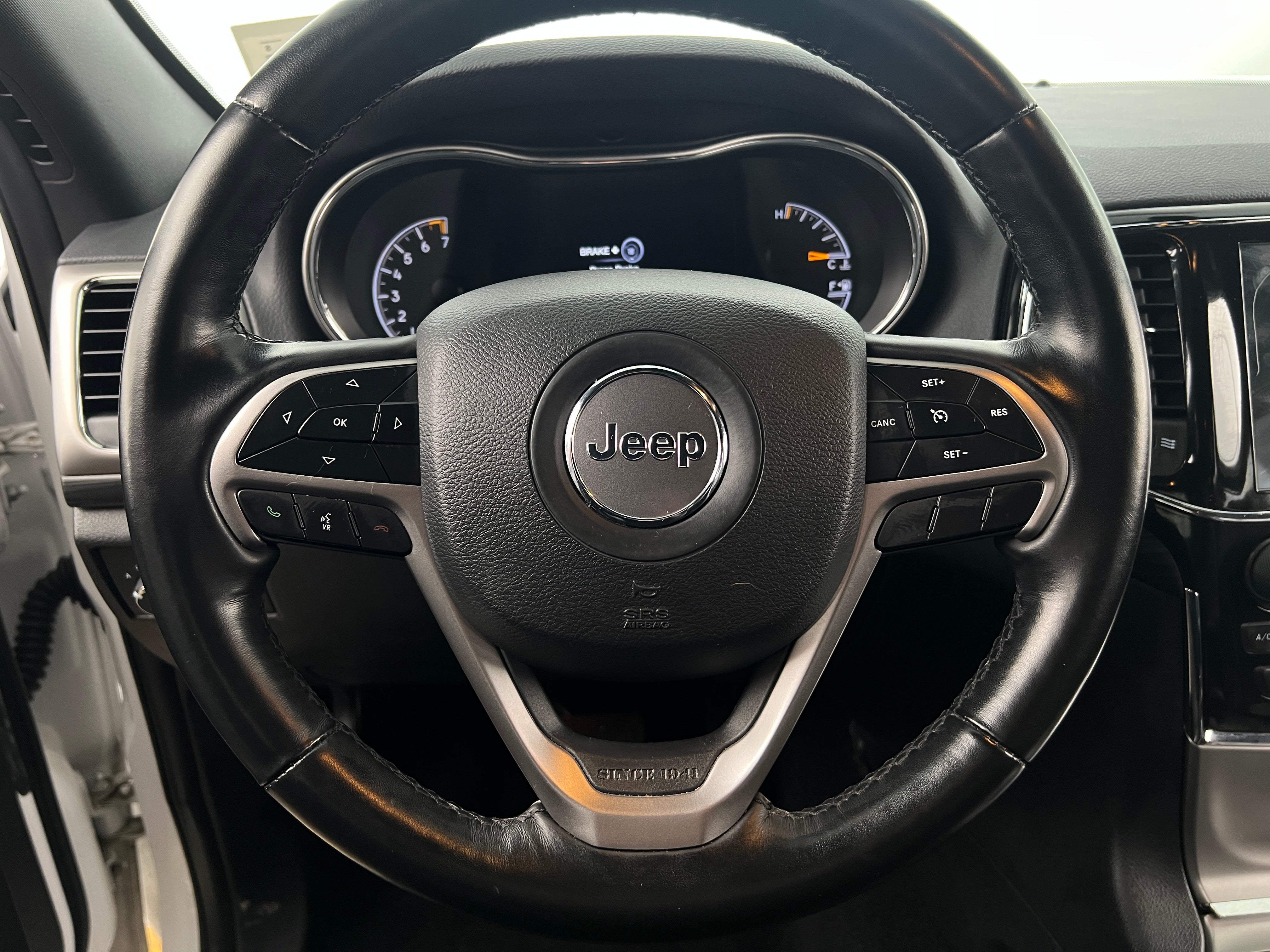 2021 Jeep Grand Cherokee Laredo 4