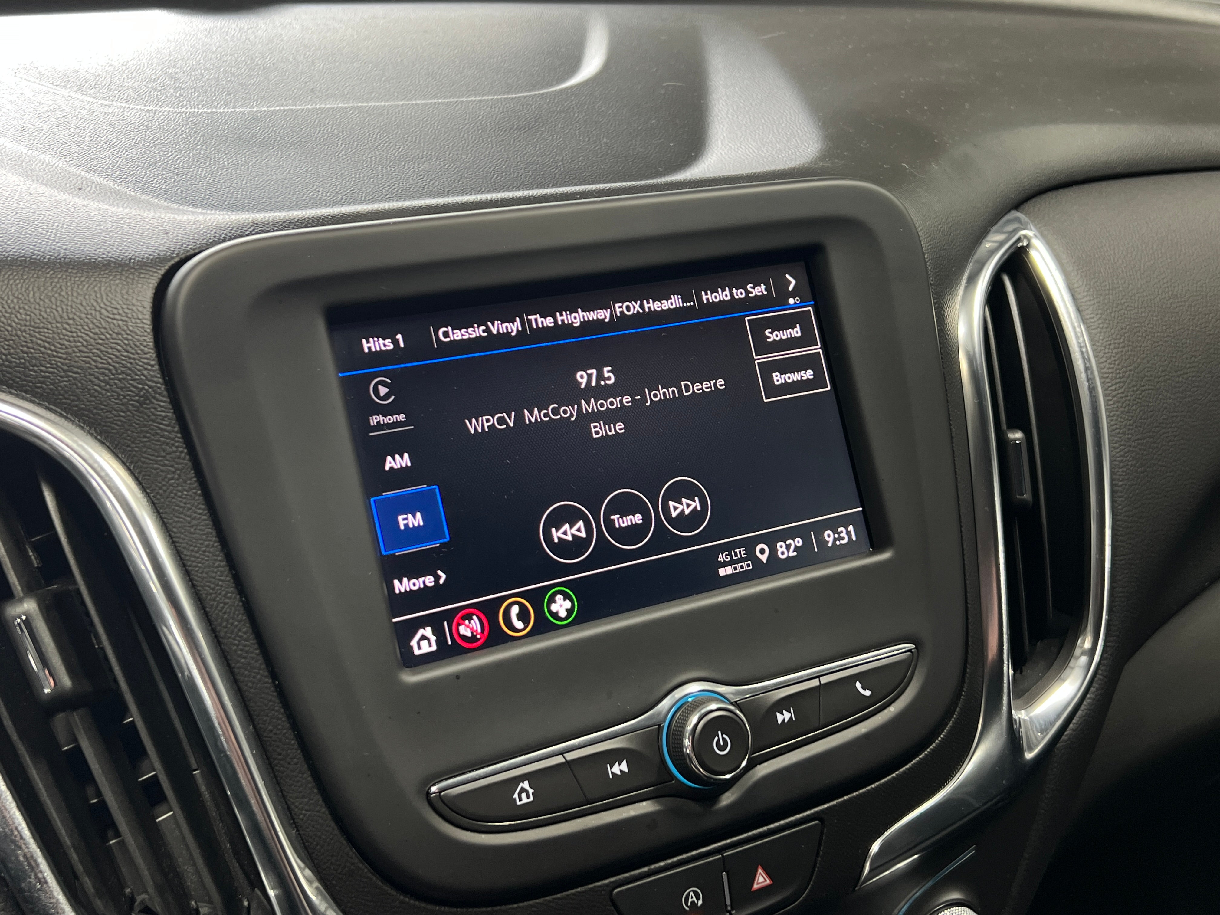 2022 Chevrolet Equinox LT 4