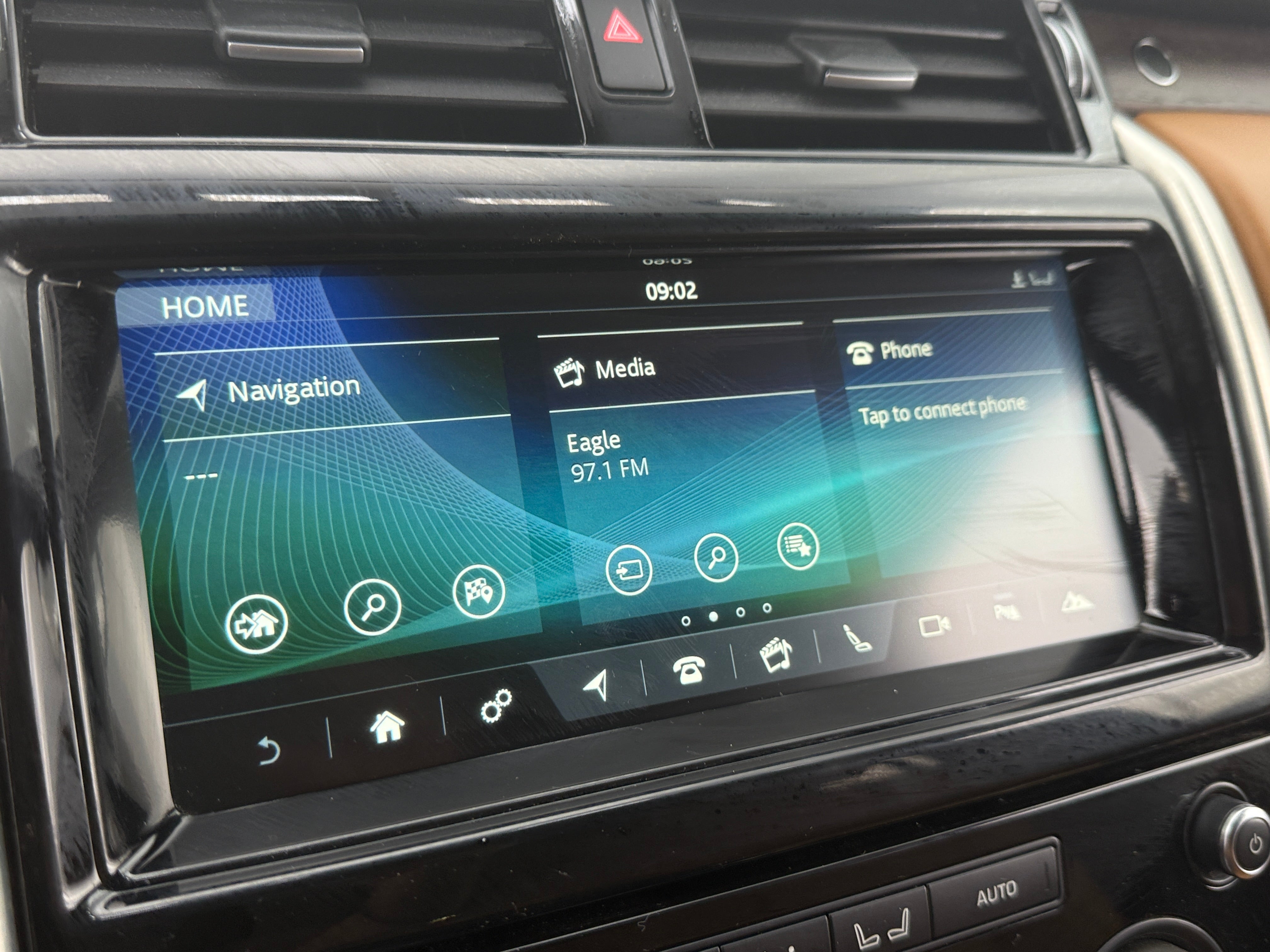 2018 Land Rover Discovery HSE Luxury 3